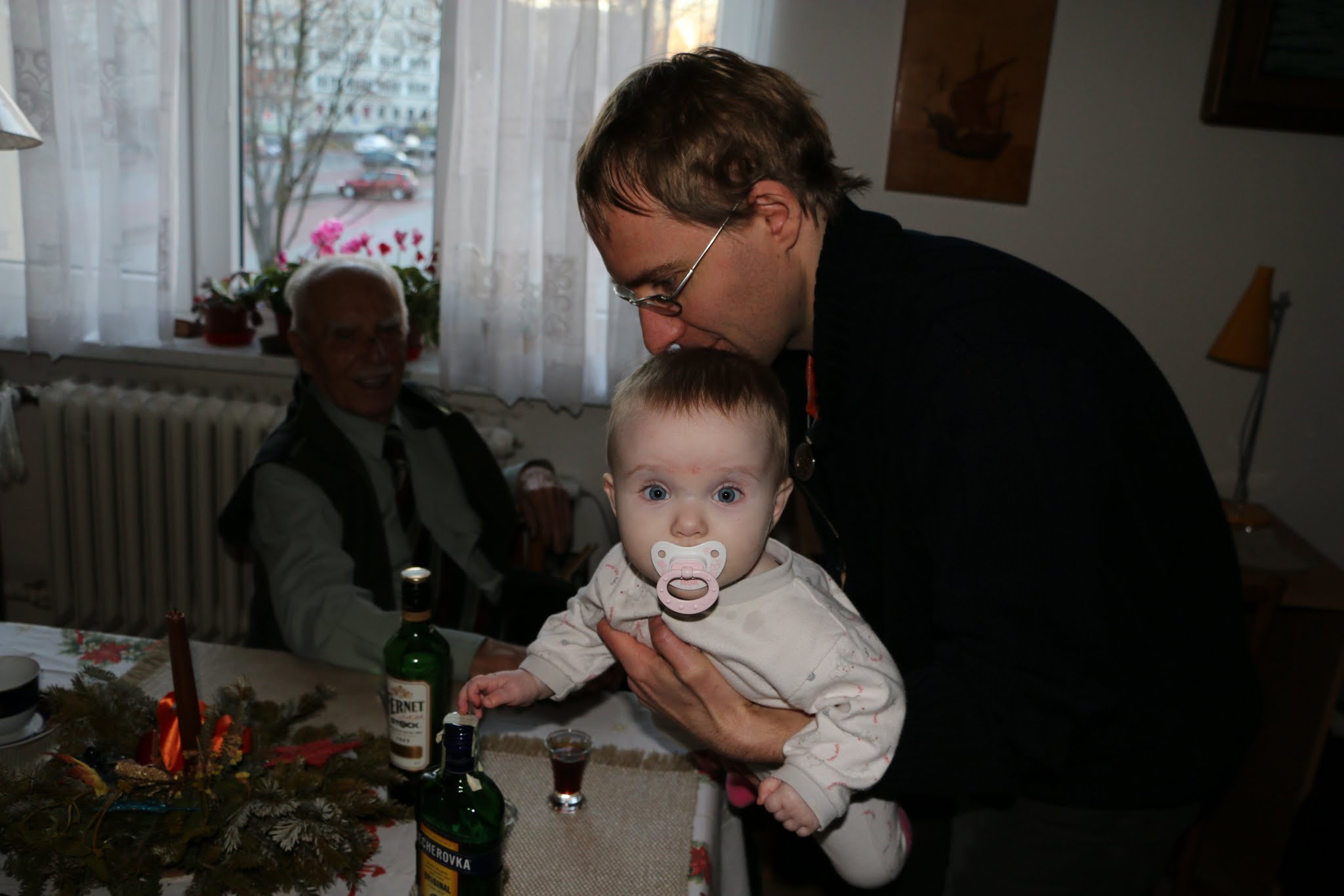 Album image copied from https://lh3.googleusercontent.com/-clPn2UtAvb4/UtMDgzU5VLI/AAAAAAAAPZA/TvAglk-lCPYbw8auMG6FvOGusUouKTV4wCLABGAYYCw/s0-U-I/IMG_0829.JPG