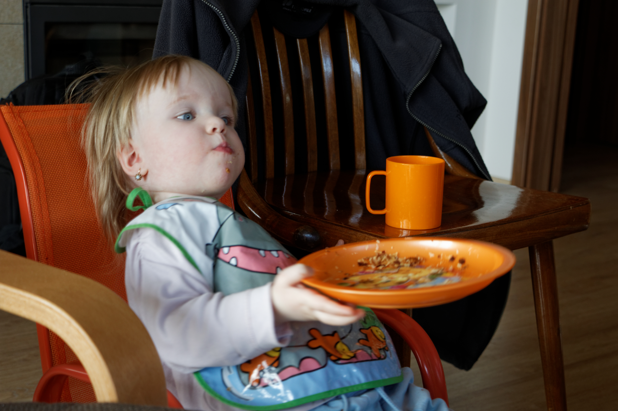 Album image copied from https://lh3.googleusercontent.com/-1EQZ6dAce1E/VRciDqYMnhI/AAAAAAAAfgs/Rq57KNs-ogYeuz-RpjuOGWQHvQe0b4UywCLABGAYYCw/s0-U-I/IMG_1205_DxO_web.jpg