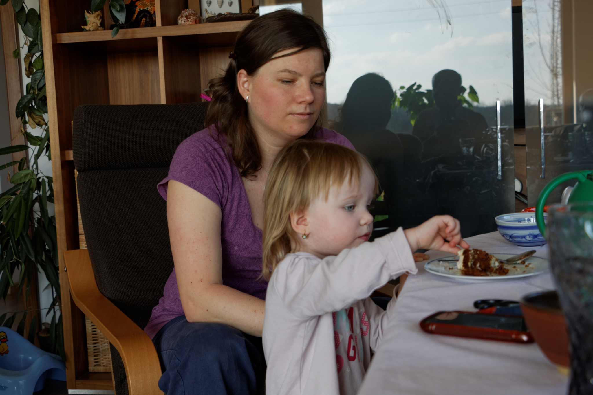 Album image copied from https://lh3.googleusercontent.com/-QjXqIgylYLg/VRciW6jyJFI/AAAAAAAAfhc/UmxiPMpbYW4OU_-rbB-GQ2VacwuIYar7gCLABGAYYCw/s0-U-I/IMG_1212_DxO_web.jpg