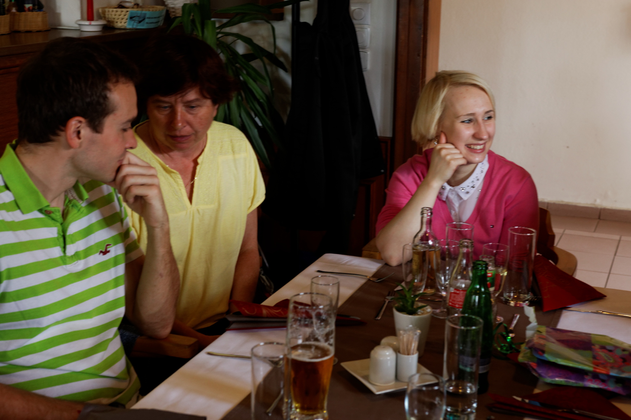 Album image copied from https://lh3.googleusercontent.com/-A5gllzl_LhE/VT6N8404mNI/AAAAAAAC4tw/HfKJADbINAM43h02DBKNgwy4A1331F17gCLABGAYYCw/s0-U-I/IMG_2118_DxO_web.jpg