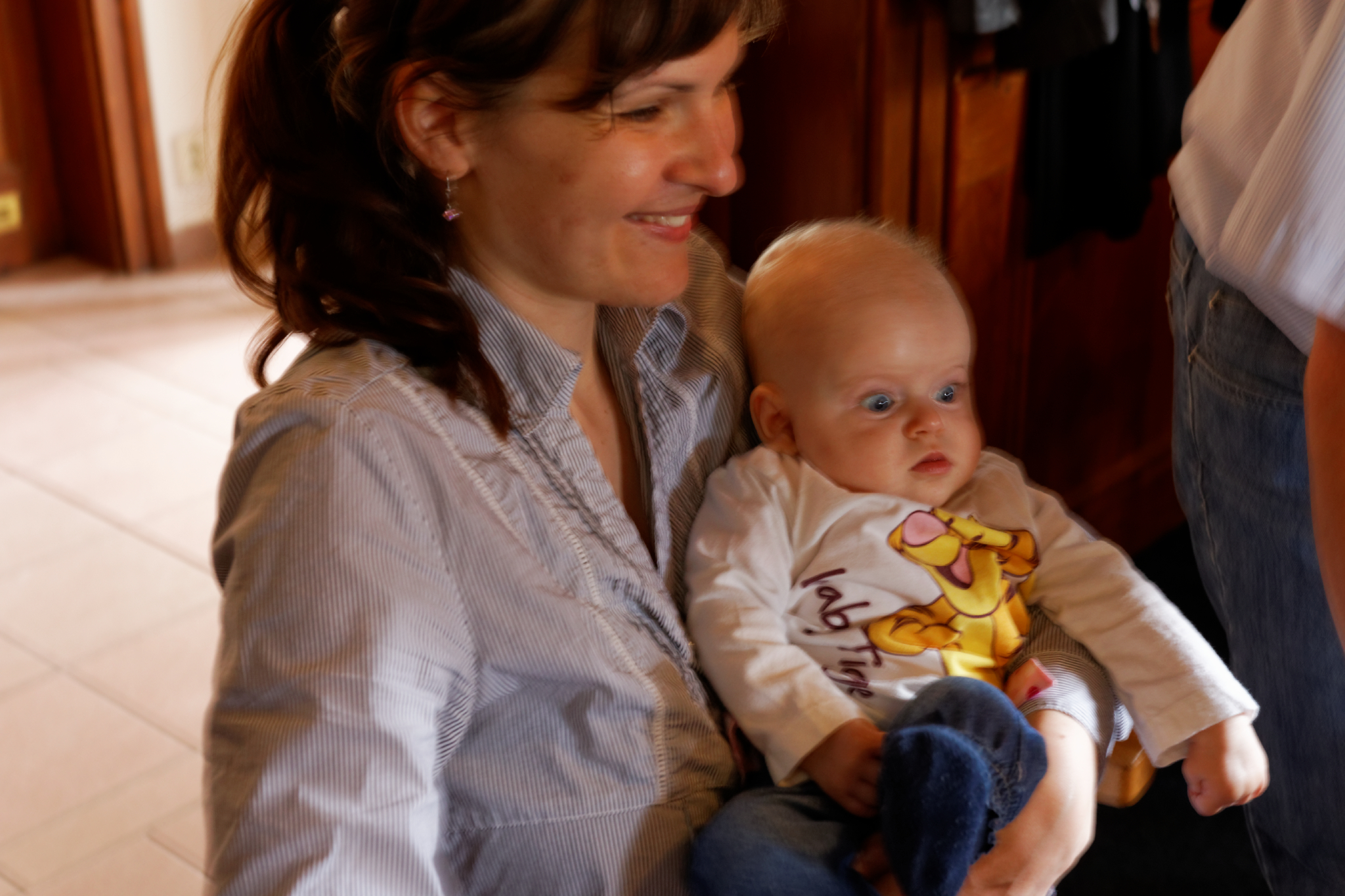 Album image copied from https://lh3.googleusercontent.com/-MMbcmzovbPM/VT6OjFq2uiI/AAAAAAAC4tw/IZPQ0LKVAeAzu743mm_l6X3yzzC3GVjdwCLABGAYYCw/s0-U-I/IMG_2138_DxO_web.jpg