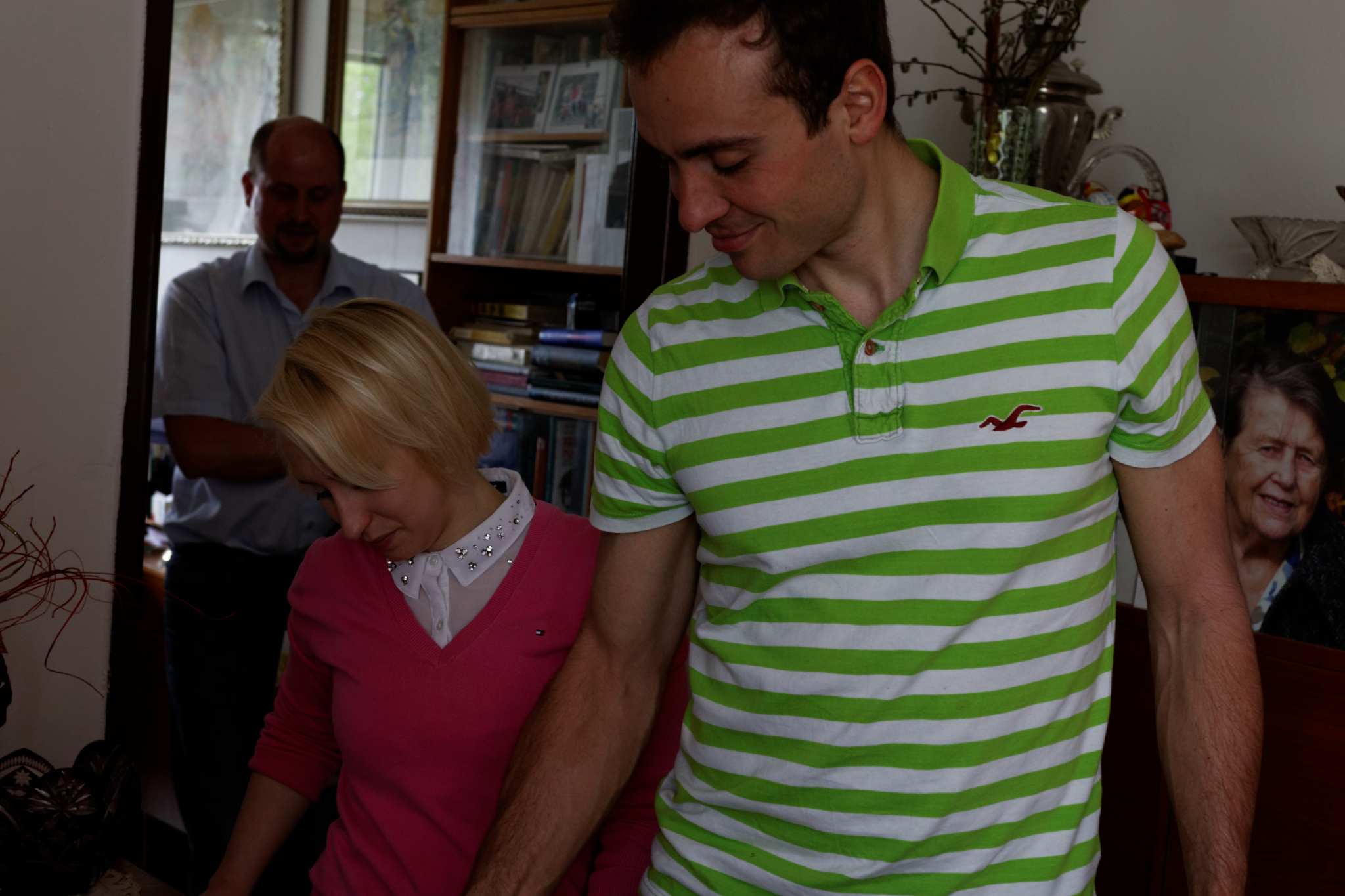 Album image copied from https://lh3.googleusercontent.com/-pf7BG3EsVYw/VT6PCEAljAI/AAAAAAAC4tw/E_uuOq5fDycAQuRzKq8lhAMIsoe6cPFswCLABGAYYCw/s0-U-I/IMG_2151_DxO_web.jpg