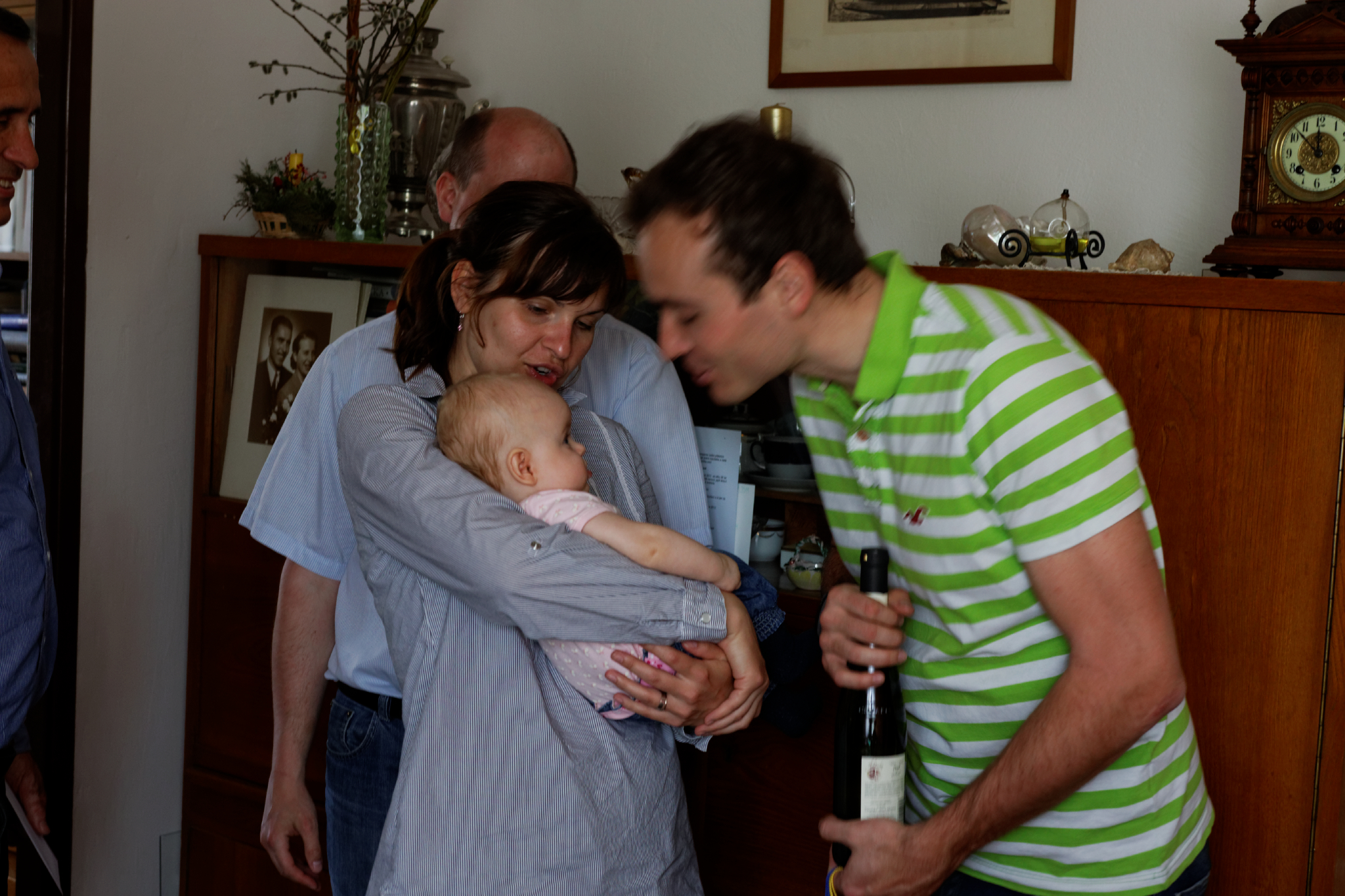 Album image copied from https://lh3.googleusercontent.com/-rxOJXB2SWlo/VT6PNy8T9kI/AAAAAAAC4tw/57BhV0bbbooOUp9VUVlsMgsUisLnHy_jwCLABGAYYCw/s0-U-I/IMG_2155_DxO_web.jpg