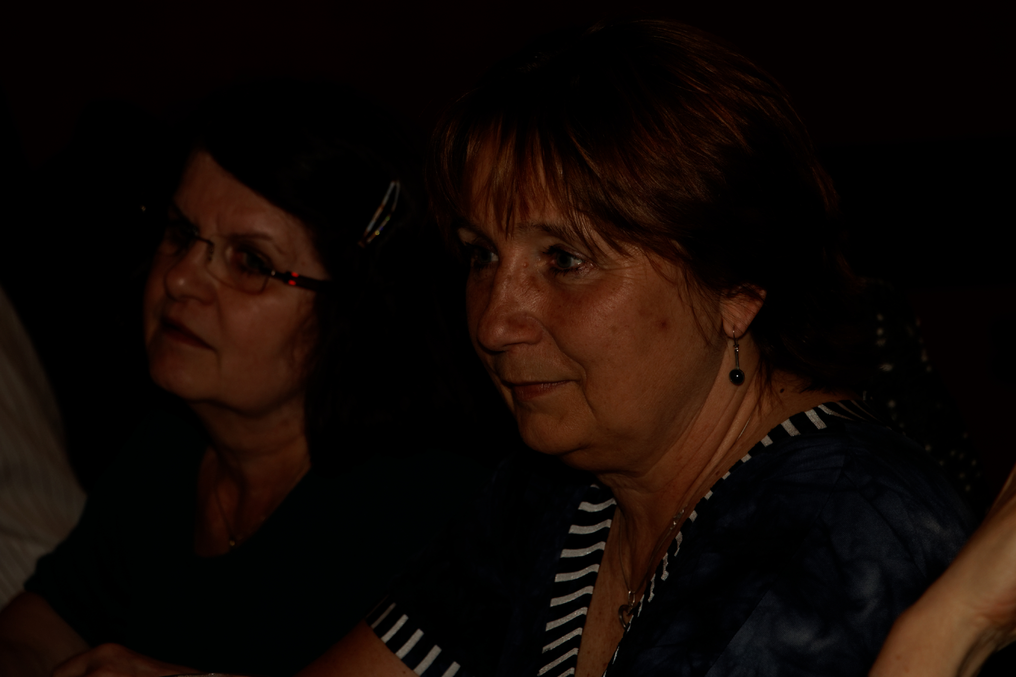 Album image copied from https://lh3.googleusercontent.com/-fjjGGcWyJ9U/VVm6OHpo-KI/AAAAAAAAhu0/_yyEv3otZDI0yA3NntOw8Fnpm5eDmskxQCLABGAYYCw/s0-U-I/IMG_2650_DxO_web.jpg