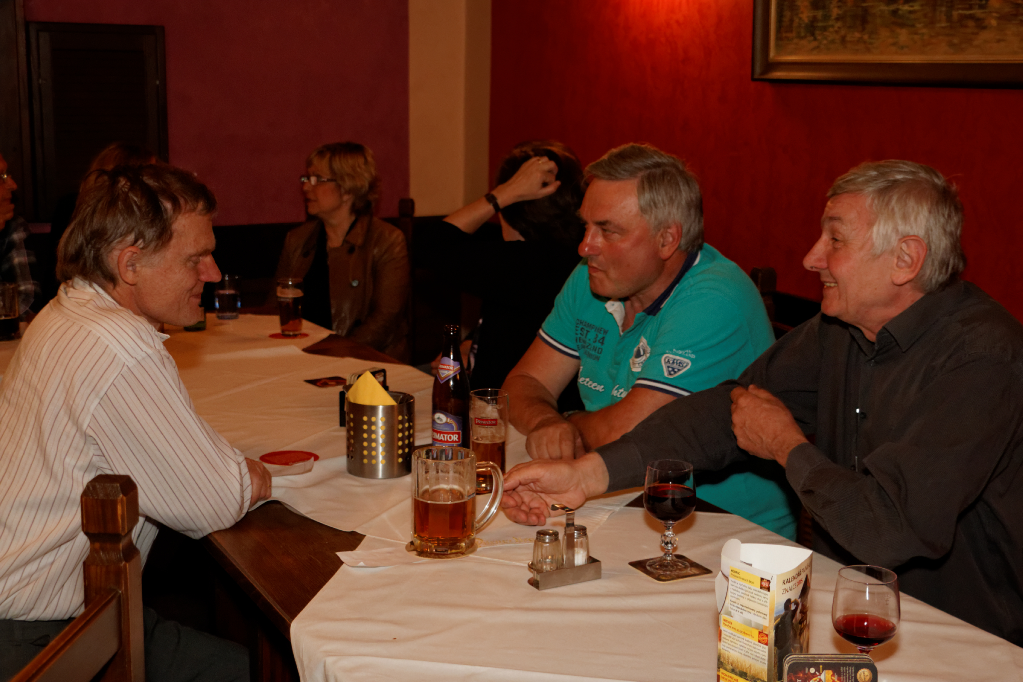 Album image copied from https://lh3.googleusercontent.com/-xbk7AG76pRw/VVm9SLD3JuI/AAAAAAAC3JM/ncu7zQSuFM02ZDPB5z_avHVMwrQPf3jbACLABGAYYCw/s0-U-I/IMG_2703_DxO_web.jpg