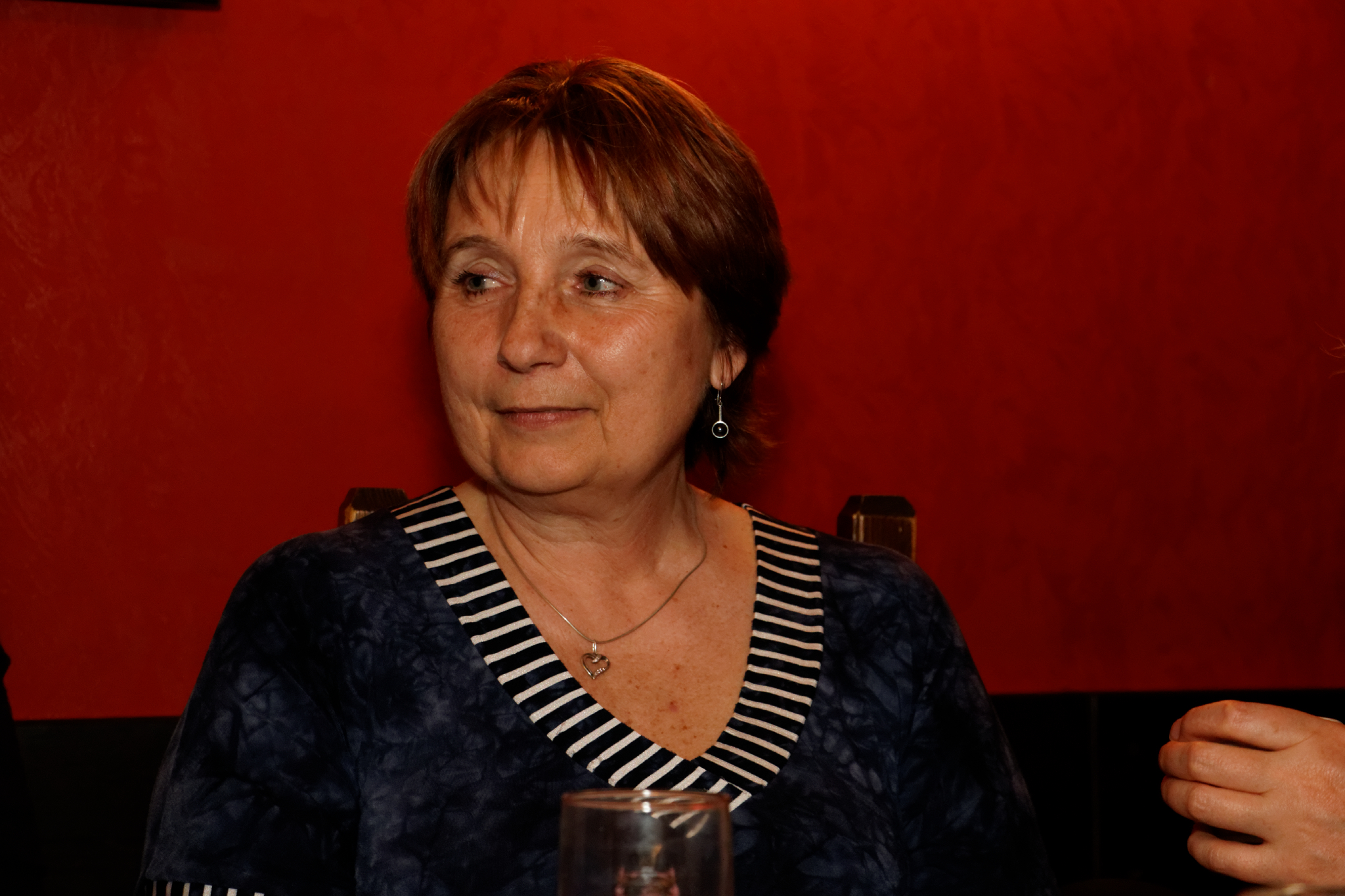 Album image copied from https://lh3.googleusercontent.com/-yvHYsUnfz8U/VVm9gMz_IbI/AAAAAAAC3JM/gwEJuvKw1g04cywKzV8cQBeCO6EW29XvQCLABGAYYCw/s0-U-I/IMG_2707_DxO_web.jpg