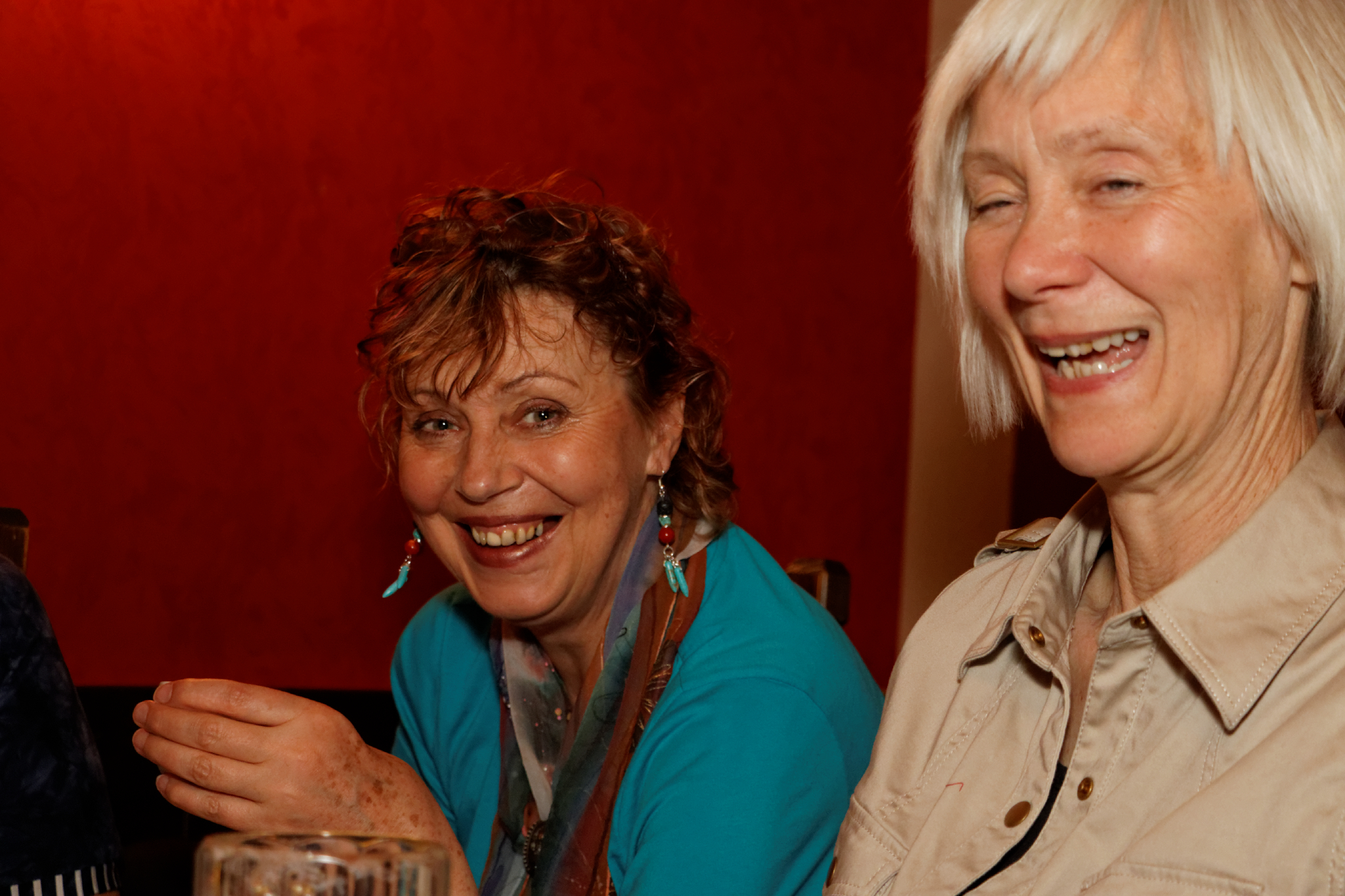 Album image copied from https://lh3.googleusercontent.com/-vkF8DZtFLGw/VVm9jhzgU8I/AAAAAAAC3JM/uhO6s1h7n4kLkbzFBO1XfmKnMLT9fBqZwCLABGAYYCw/s0-U-I/IMG_2708_DxO_web.jpg