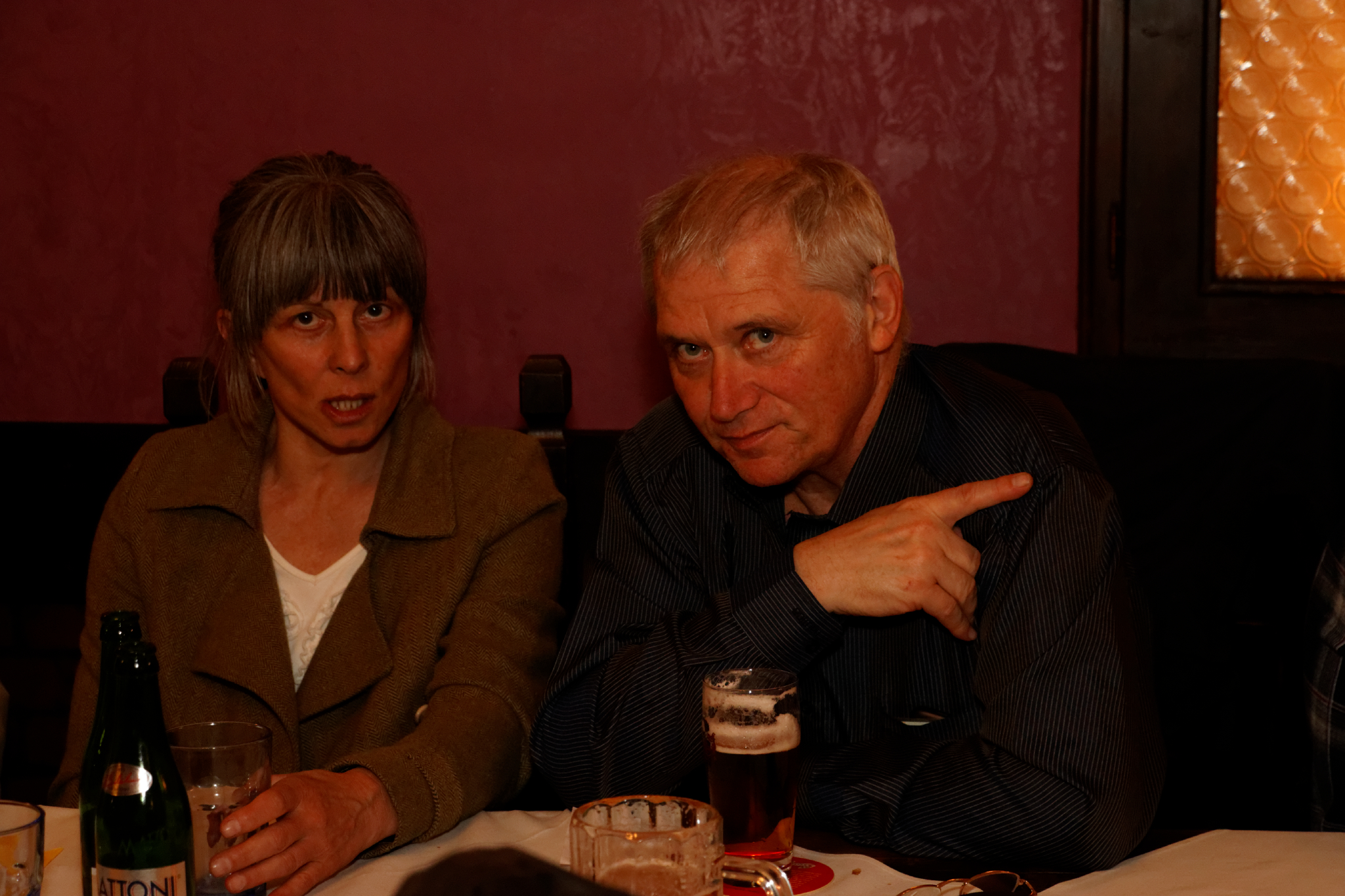 Album image copied from https://lh3.googleusercontent.com/-9pYrdCF43x0/VVm-n8d0cGI/AAAAAAAC3JI/3S0pIJ-ro3c1JhQIkoob3-EySD7ka1H7gCLABGAYYCw/s0-U-I/IMG_2730_DxO_web.jpg