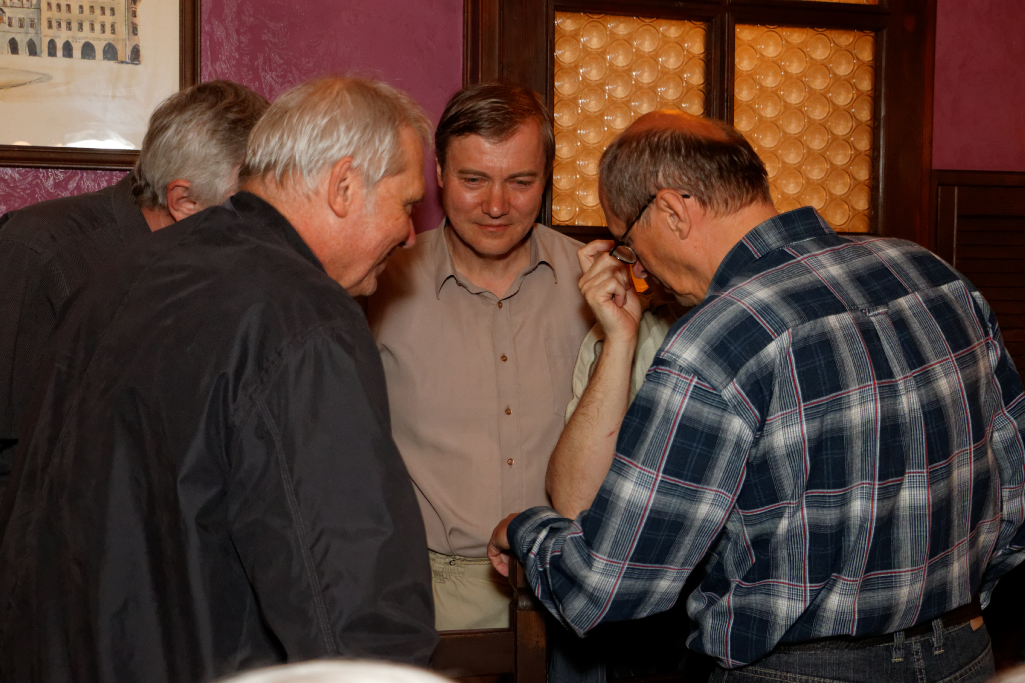 Album image copied from https://lh3.googleusercontent.com/--TZqDamZVss/VVm_B0fVloI/AAAAAAAC3JE/wXlIEwmwViARIRRkDXawCA5PnWiYSQAxACLABGAYYCw/s0-U-I/IMG_2738_DxO_web.jpg