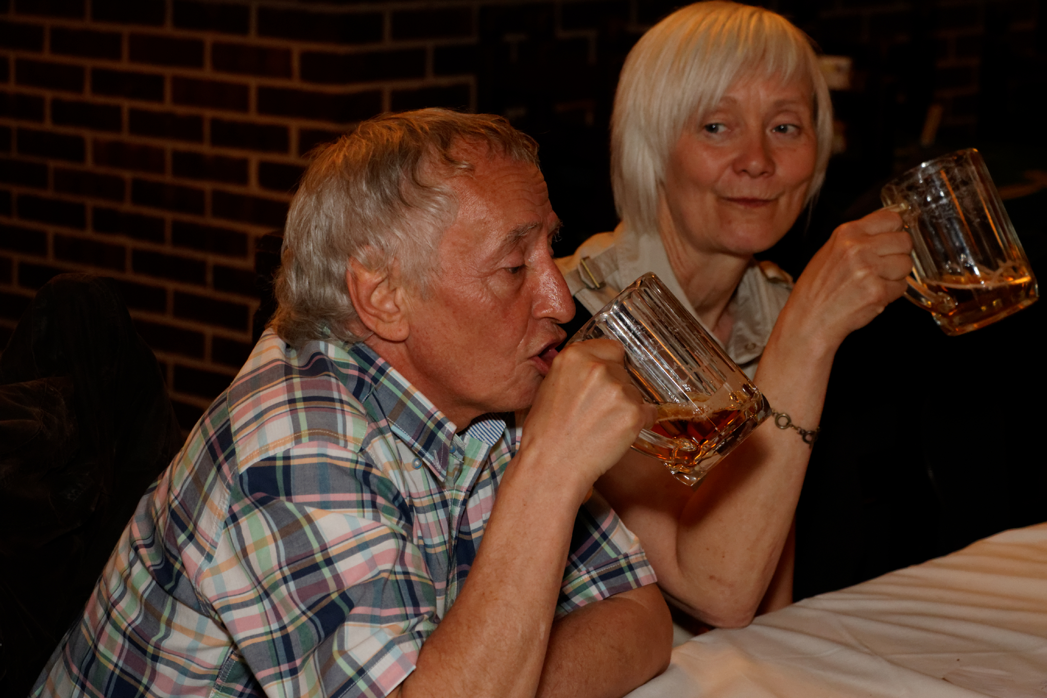 Album image copied from https://lh3.googleusercontent.com/-I_fEzS5Br6Y/VVm_s3ZbLeI/AAAAAAAC3JA/HfBbR-DQqA8NPr9u-iEzkphGnMmGhLOrQCLABGAYYCw/s0-U-I/IMG_2750_DxO_web.jpg