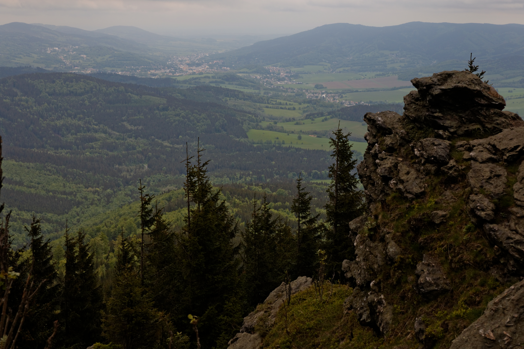 Album image copied from https://lh3.googleusercontent.com/-0VvB7RiojwY/VW4mhALInMI/AAAAAAAAk-M/srsjUdfS6Eg_Z1f1PLTjmLBfdHGPjvZpgCLABGAYYCw/s0-U-I/IMG_2860_DxO_web.jpg