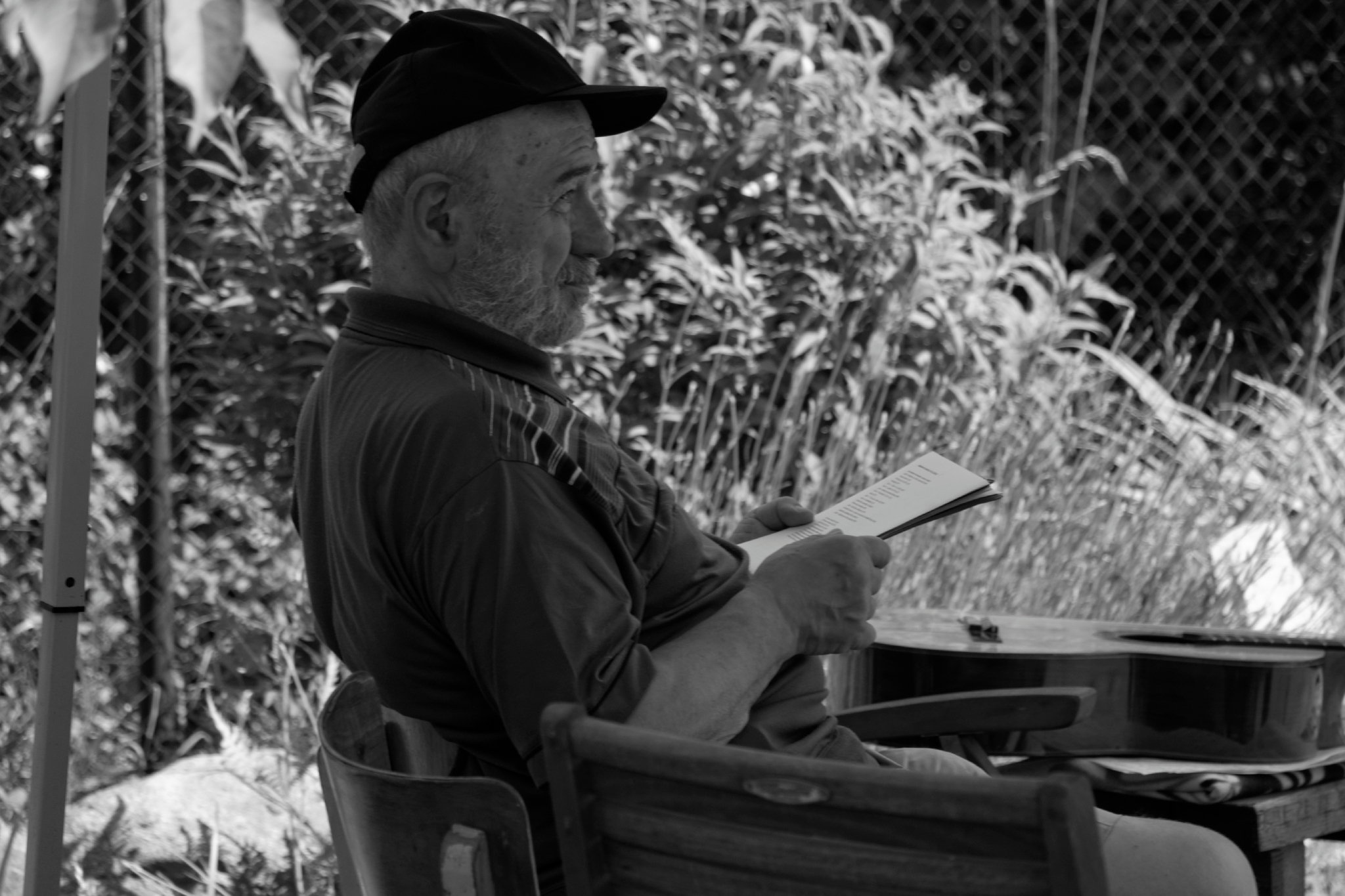 Album image copied from https://lh3.googleusercontent.com/-acfUvw33ViQ/VXlFiO9ejdI/AAAAAAACHx8/EZrzYzBflZUXou3-blKSoezOpevVa-vWACLABGAYYCw/s0-U-I/IMG_3387_DxO_web.jpg