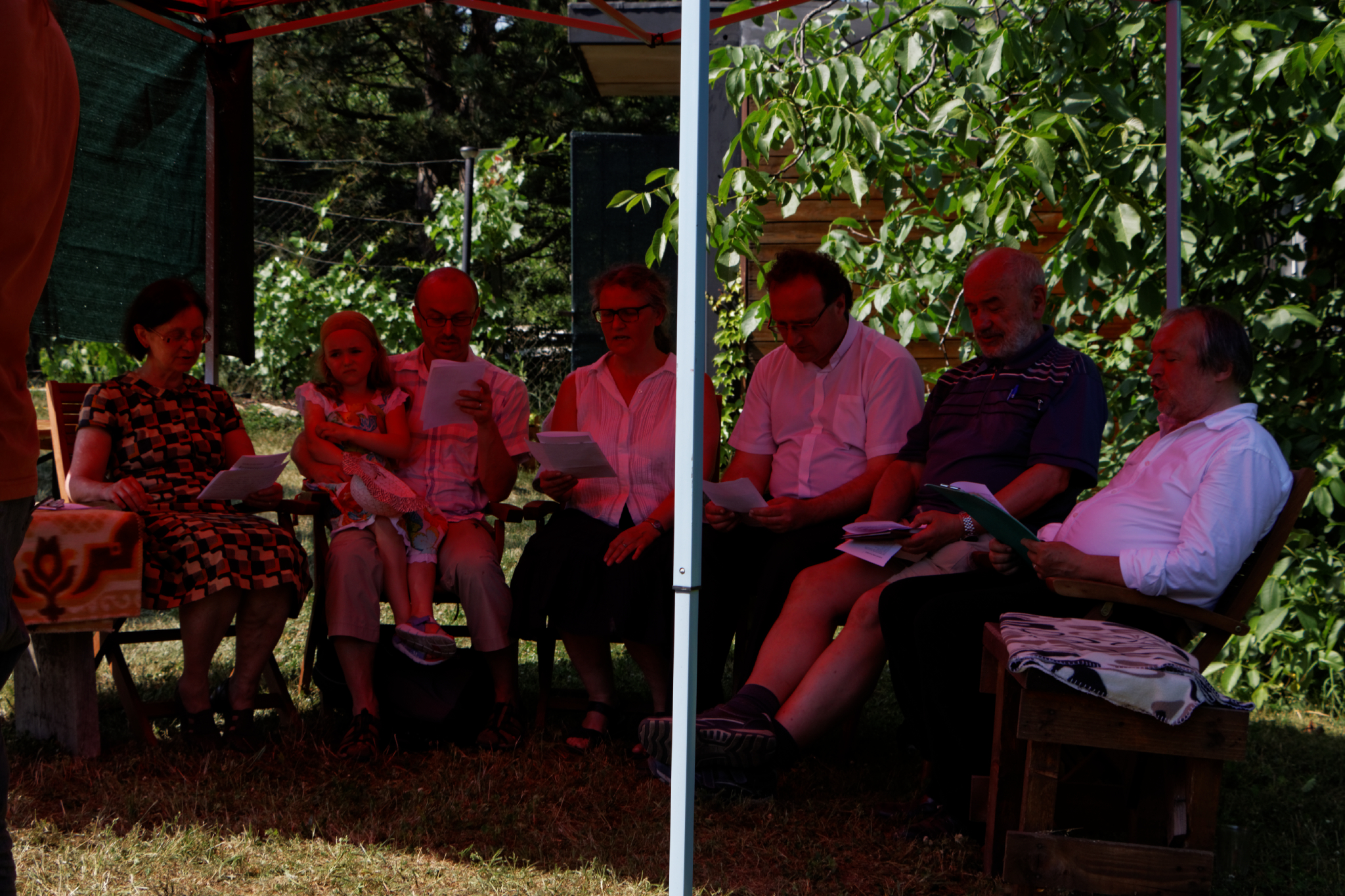 Album image copied from https://lh3.googleusercontent.com/-ZsIi-rlxDcA/VXlJwOquW2I/AAAAAAAC3I8/kczpBljqS80VezA2f3Z4fpHeLQvEOPm8ACLABGAYYCw/s0-U-I/IMG_3437_DxO_web.jpg