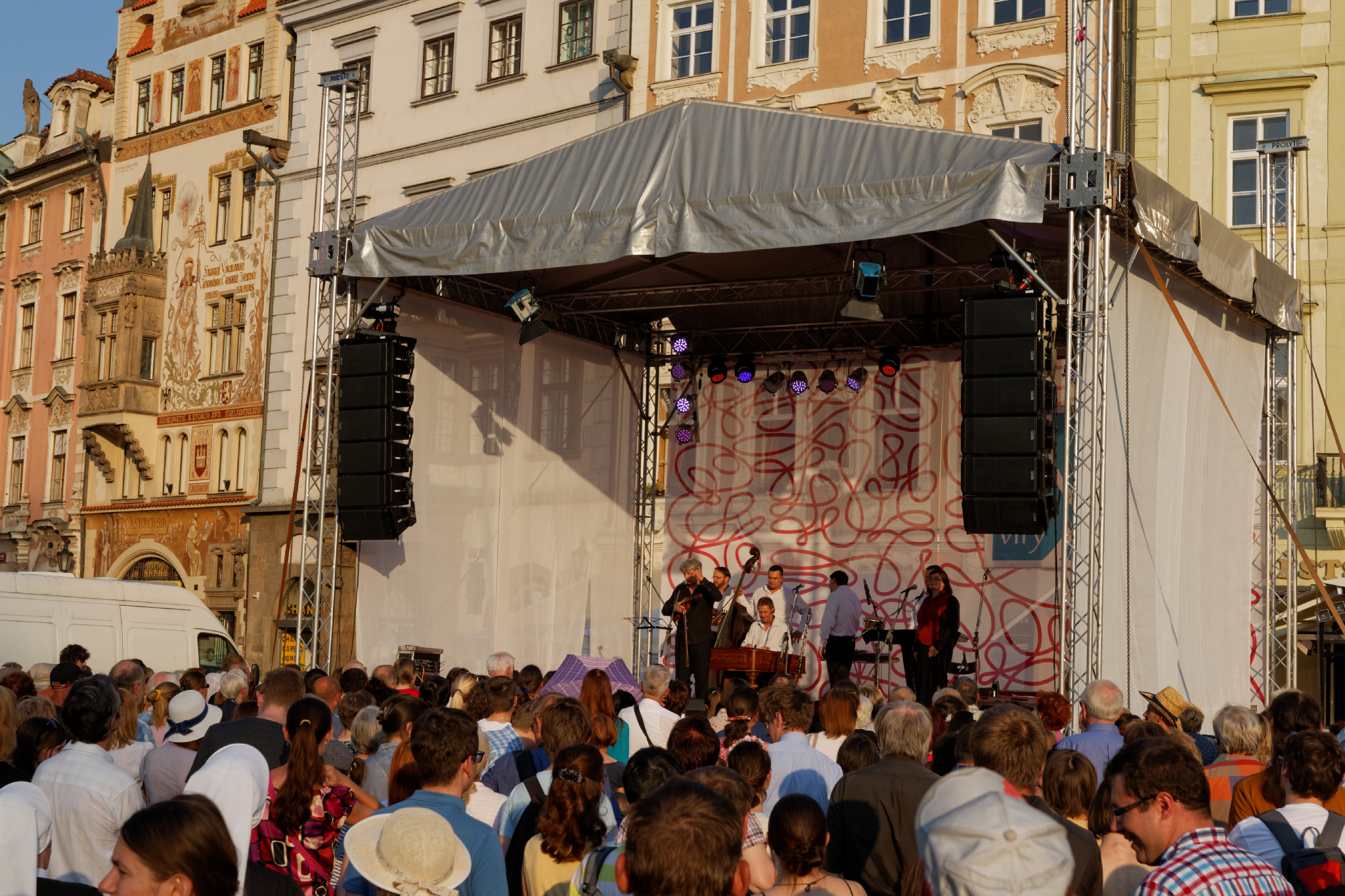 Album image copied from https://lh3.googleusercontent.com/-I-vdOUUO0hA/VXmY7fIfBwI/AAAAAAAAyTk/c0sqeZHpMKcXu-orBxJX81_yG0DsgqGkACLABGAYYCw/s0-U-I/IMG_3461_DxO_web.jpg