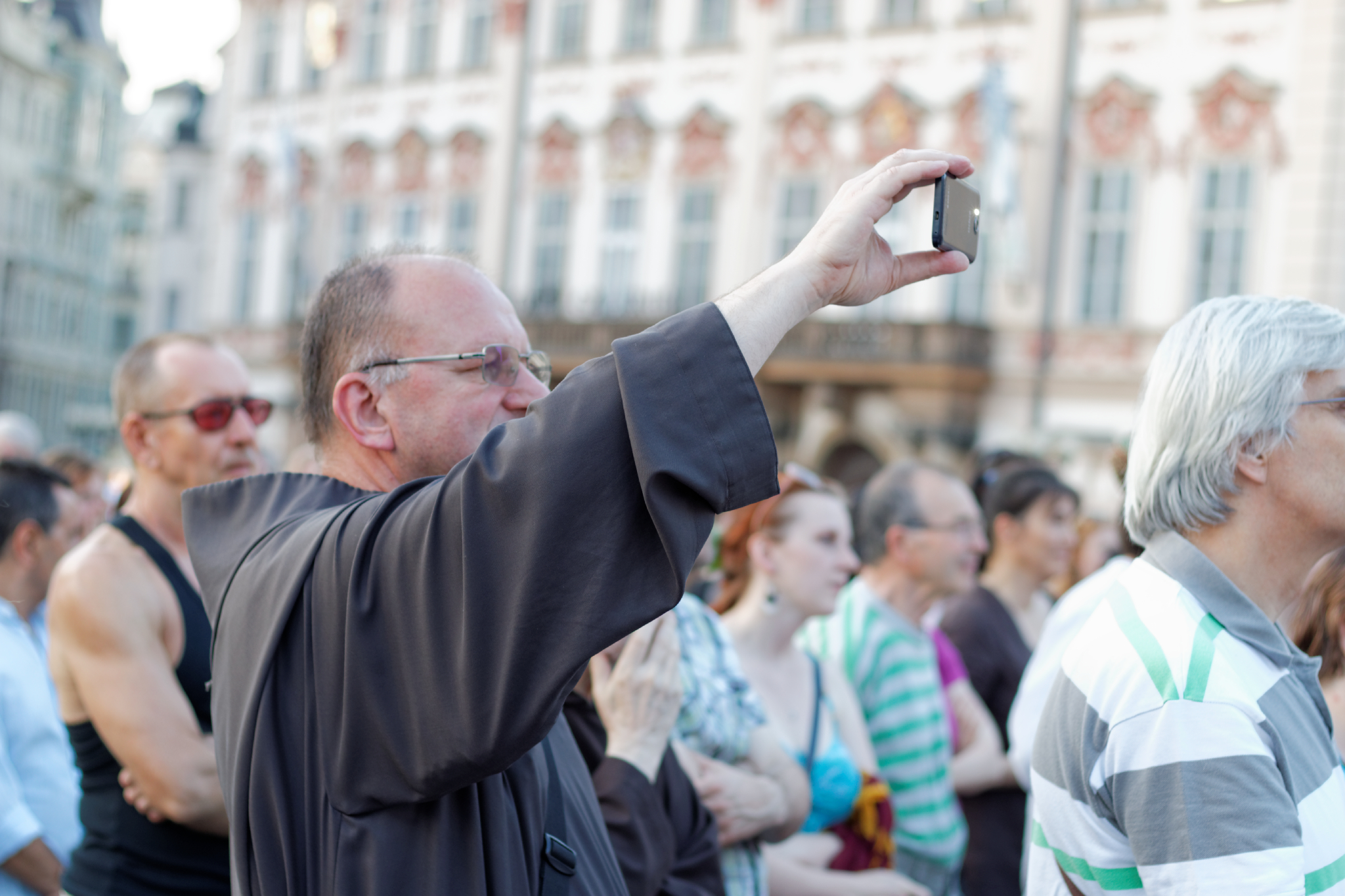 Album image copied from https://lh3.googleusercontent.com/-NwPF49qXSC8/VXmZwqL9BjI/AAAAAAAAyVA/CggcbQ8cUMYTsWis9n_r1-TJCHUuX-L3QCLABGAYYCw/s0-U-I/IMG_3484_DxO_web.jpg