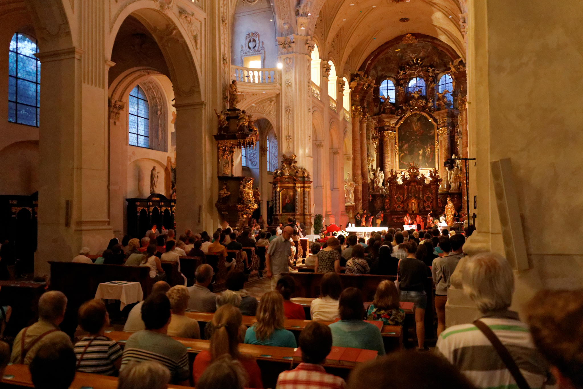 Album image copied from https://lh3.googleusercontent.com/-NlgEjZ7vTSI/VXmabRzfuTI/AAAAAAAAyWI/IbJkilmDYhktTQkcZDZB4m6QhwGbE5-PACLABGAYYCw/s0-U-I/IMG_3509_DxO_web.jpg