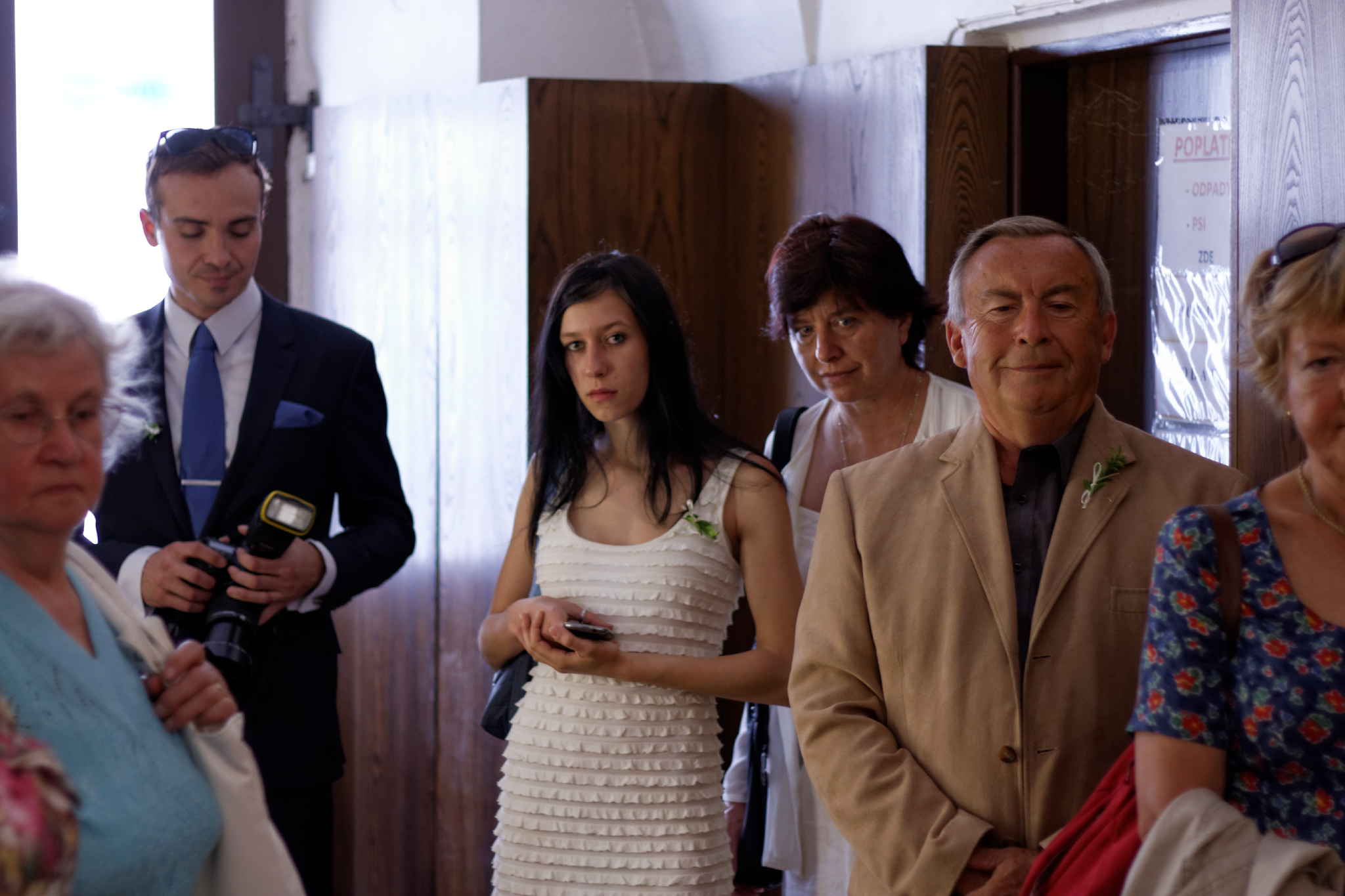 Album image copied from https://lh3.googleusercontent.com/-iNRTyb1Za_Q/VXzmQ0kNbeI/AAAAAAAC4tk/hzzosJQP9HczT4p9qD_f28uFLpnjPlzggCLABGAYYCw/s0-U-I/IMG_3695_DxO_web.jpg