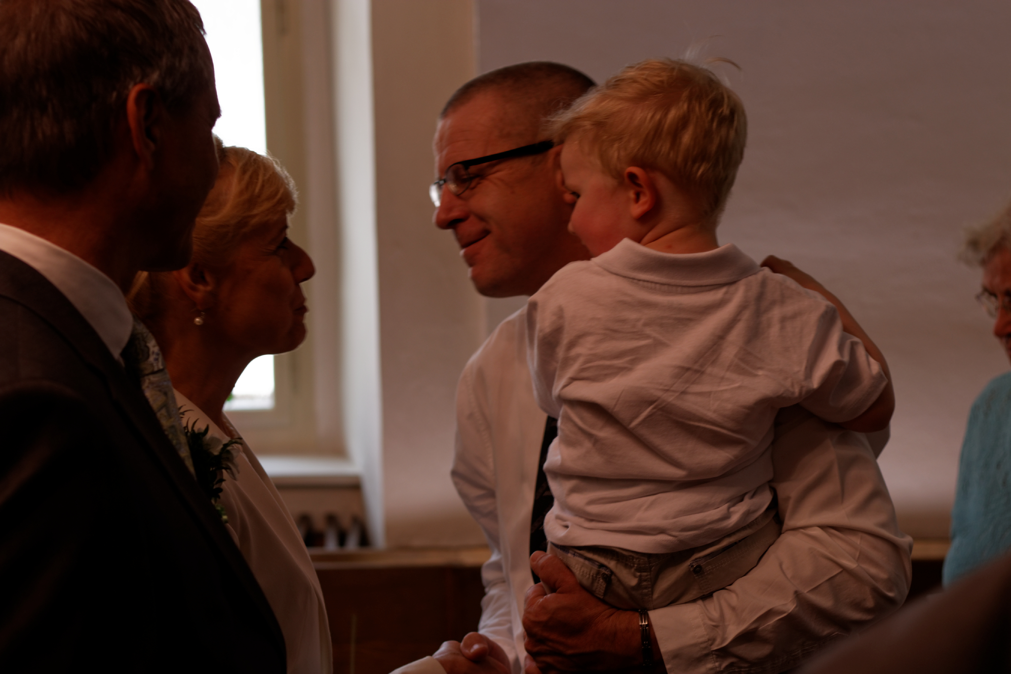 Album image copied from https://lh3.googleusercontent.com/-wZ6-29rfB-w/VXznpTnOUtI/AAAAAAAC4tk/jVuVux2iAEUfKcviZGoSpWE1sF2VKjjKgCLABGAYYCw/s0-U-I/IMG_3740_DxO_web.jpg