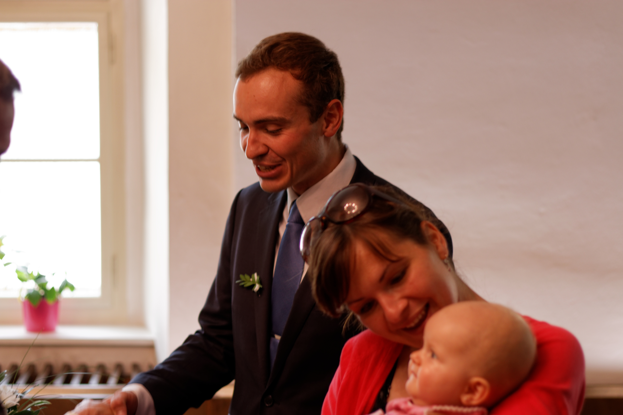 Album image copied from https://lh3.googleusercontent.com/-GSqUBSDj4ec/VXzogyvZmhI/AAAAAAAC4tk/SqdBdVx-uhMAd-0YFVzclUEaF4B0fQI0wCLABGAYYCw/s0-U-I/IMG_3762_DxO_web.jpg