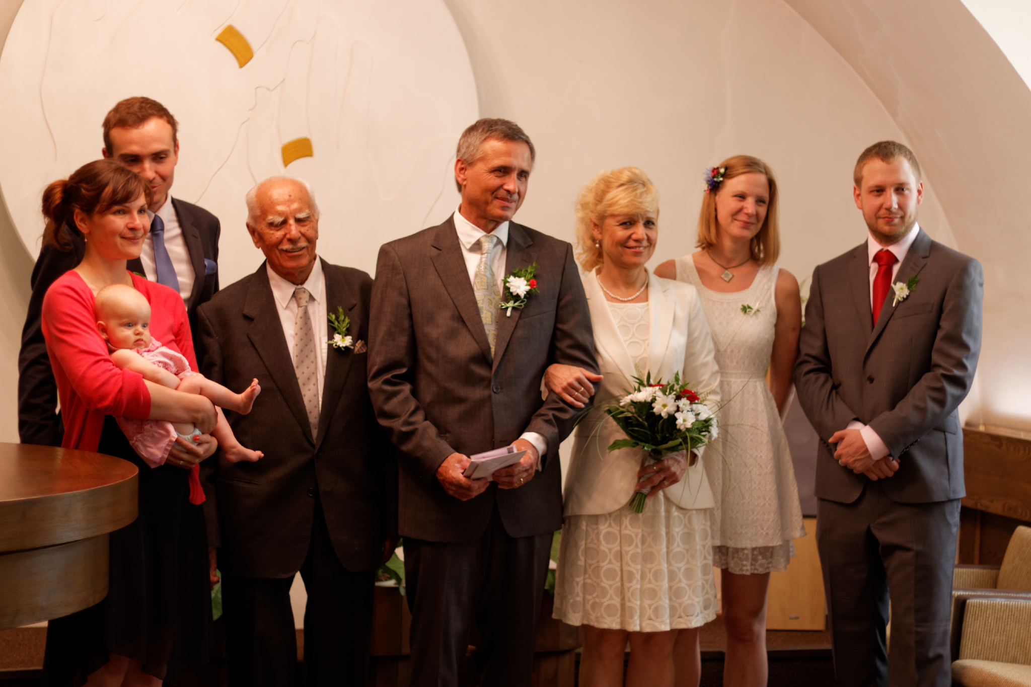 Album image copied from https://lh3.googleusercontent.com/-hq7_QHcw9j0/VXzom1EDeMI/AAAAAAAC4tk/dwodUgpKe-UibCBrHxUuaSoZWQG4g97GgCLABGAYYCw/s0-U-I/IMG_3766_DxO_web.jpg