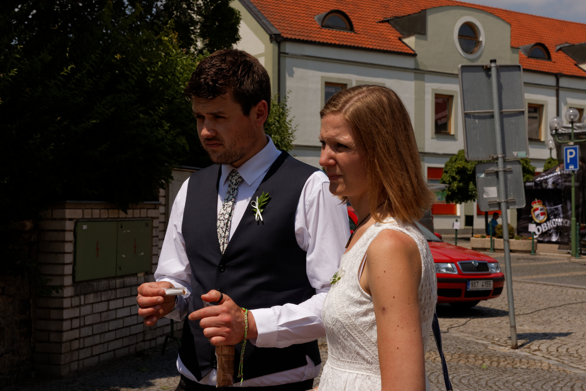 Album image copied from https://lh3.googleusercontent.com/-jHqhfWEAZbw/VXzp19JfM0I/AAAAAAAC4tk/X0uqQdxIwGovA-1KZ9_iDP-lR8Aw96c9QCLABGAYYCw/s0-U-I/IMG_3815_DxO_web.jpg