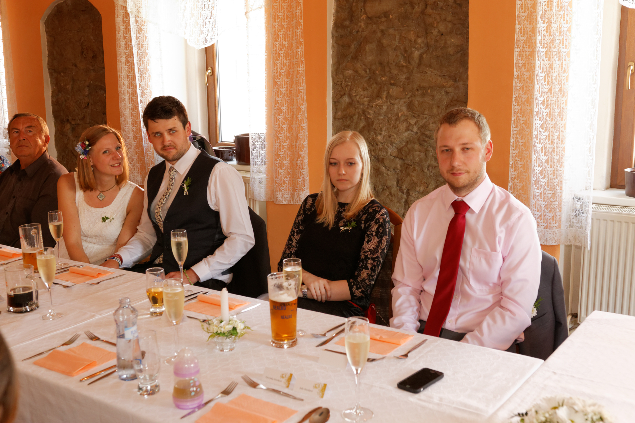 Album image copied from https://lh3.googleusercontent.com/-e6svO7DswoA/VXzrpSGCysI/AAAAAAAC4tk/WjtLYzvG9YkHZGmdD_EM6l3ZMy1stI2OwCLABGAYYCw/s0-U-I/IMG_3873_DxO_web.jpg