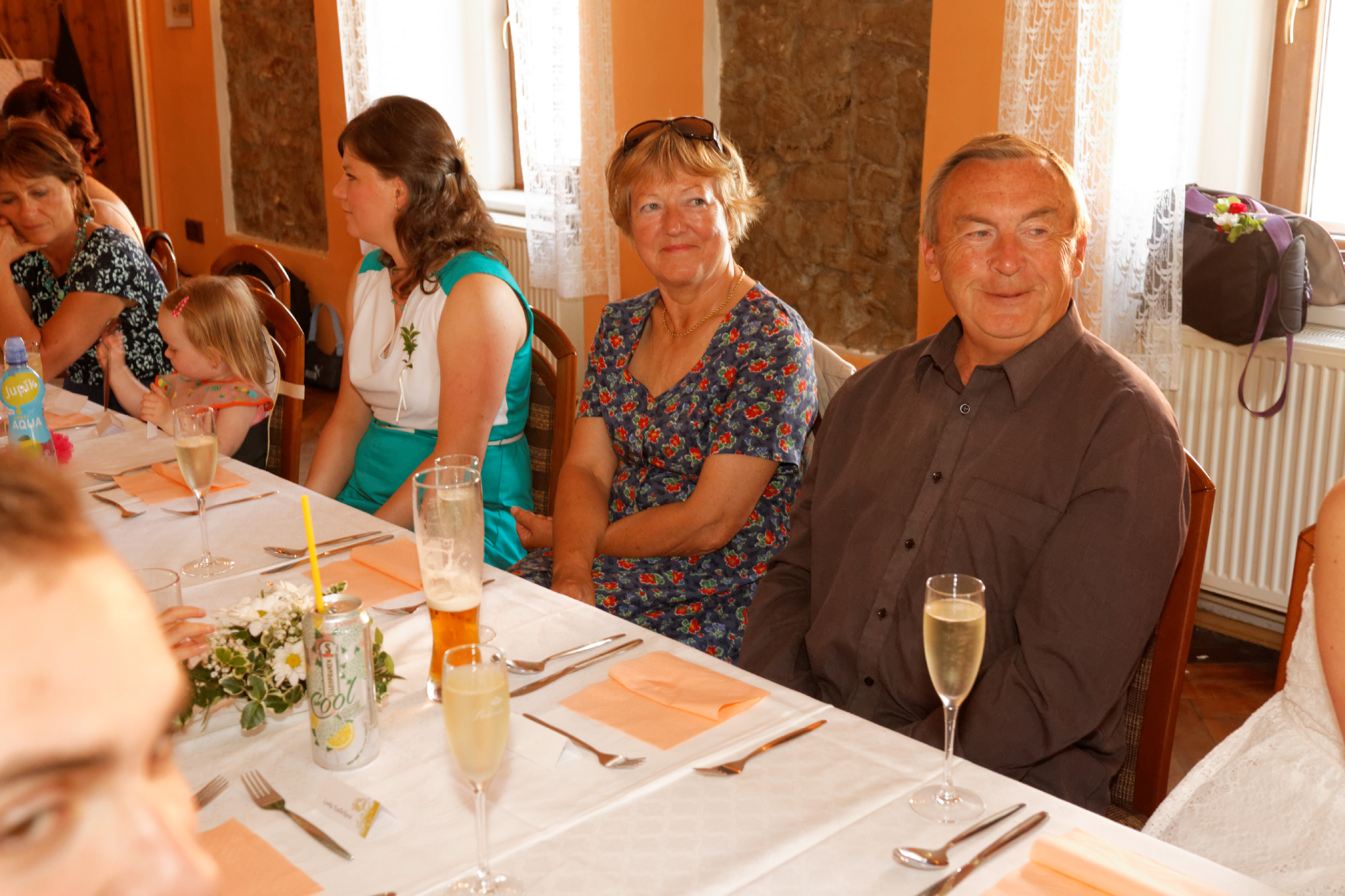 Album image copied from https://lh3.googleusercontent.com/-fHFyFj9zR84/VXzrtLSy-5I/AAAAAAAC4tk/eoEsjnqVH6o9wlRit1LTNoAVuNGWxhYOACLABGAYYCw/s0-U-I/IMG_3874_DxO_web.jpg