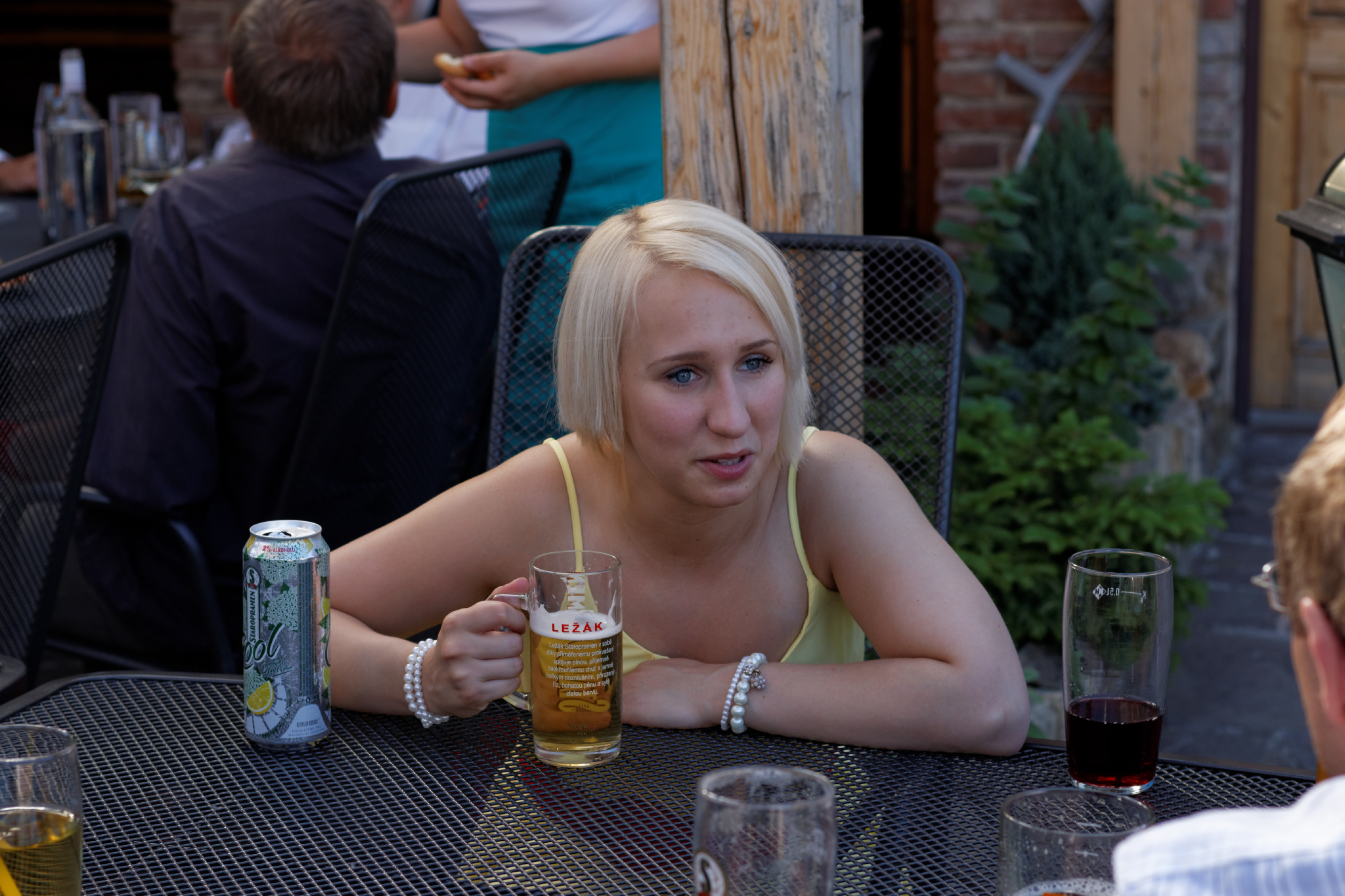 Album image copied from https://lh3.googleusercontent.com/-l5Zku-E60DM/VXzxJcSbQMI/AAAAAAAC4tk/bf6Wjdt1l5AfRZGIGuohB-nJlAOjEl7HgCLABGAYYCw/s0-U-I/IMG_4089_DxO_web.jpg