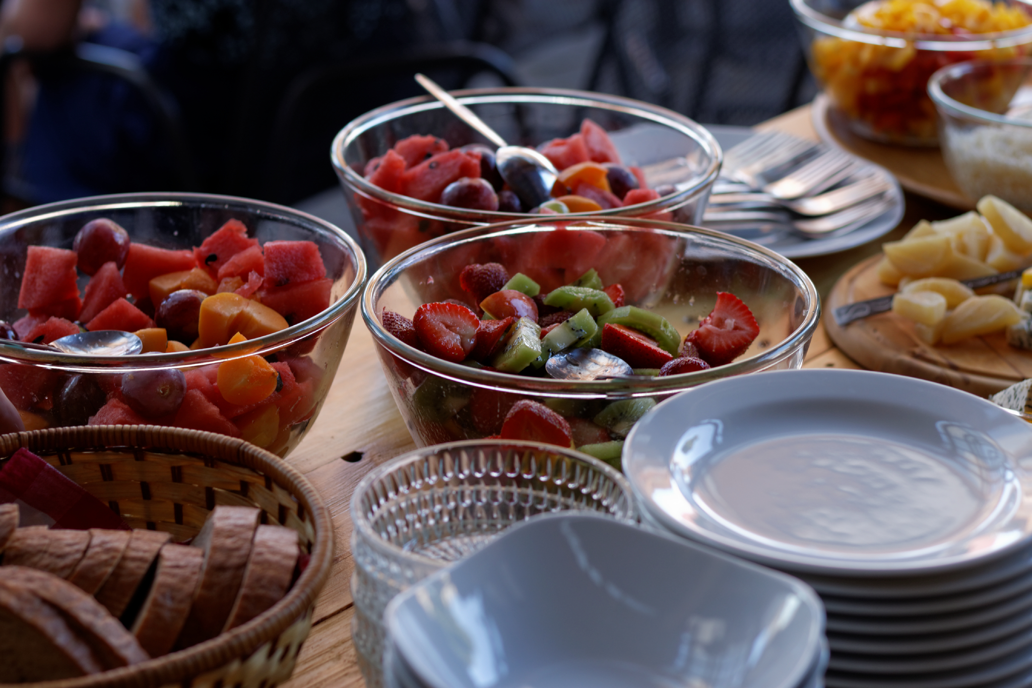 Album image copied from https://lh3.googleusercontent.com/-hOrB_TP_wqs/VXzxpp6kZmI/AAAAAAAC4tk/PIzSEgdpg5I9N2winfV0iPF4Oy-llKtmACLABGAYYCw/s0-U-I/IMG_4106_DxO_web.jpg