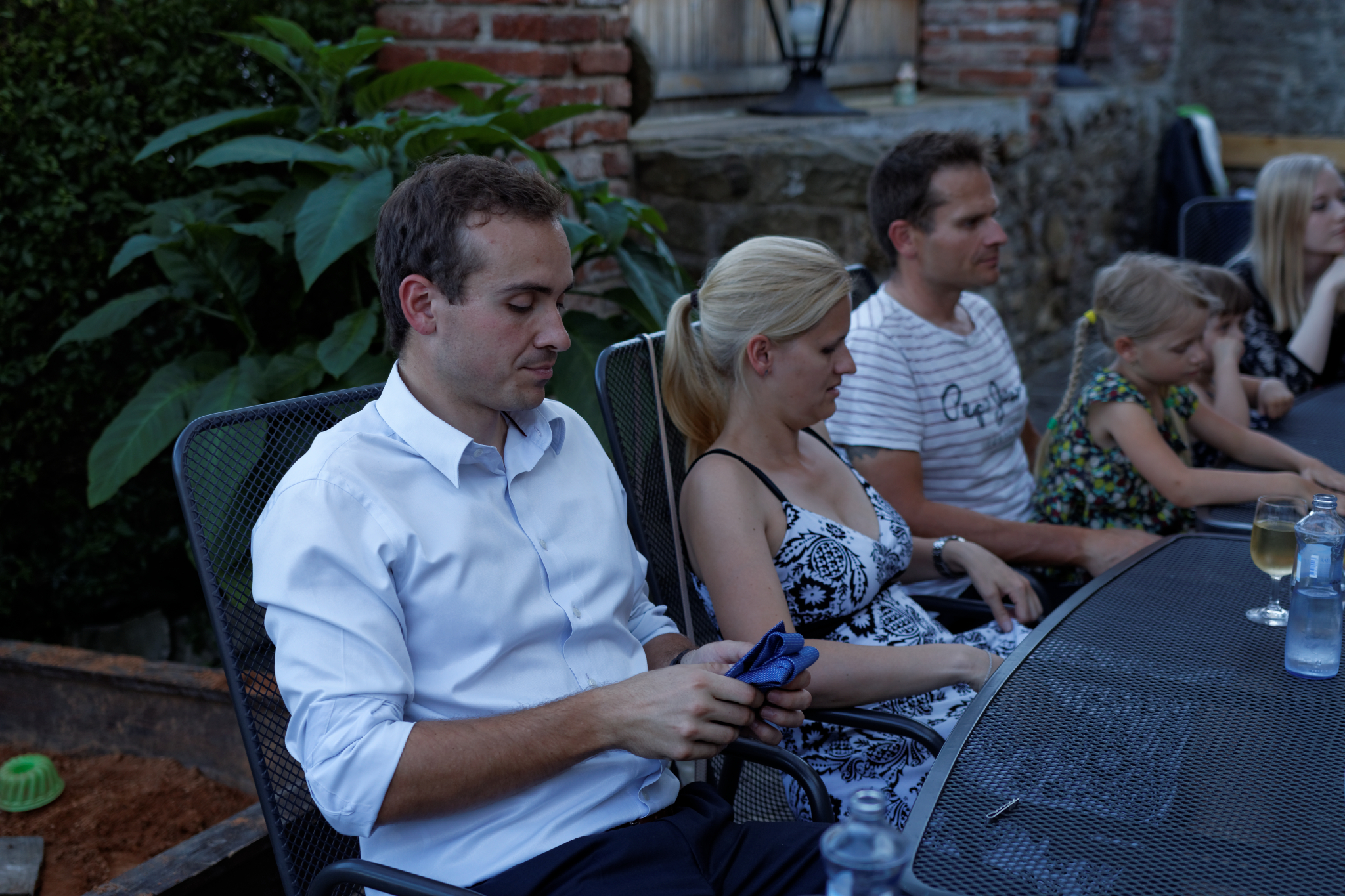 Album image copied from https://lh3.googleusercontent.com/-w4WnactOpUM/VXzz_hkjEiI/AAAAAAAC4tk/8LIXC6WWumoIgEV4m7hmvoitv3hO3TQSgCLABGAYYCw/s0-U-I/IMG_4210_DxO_web.jpg