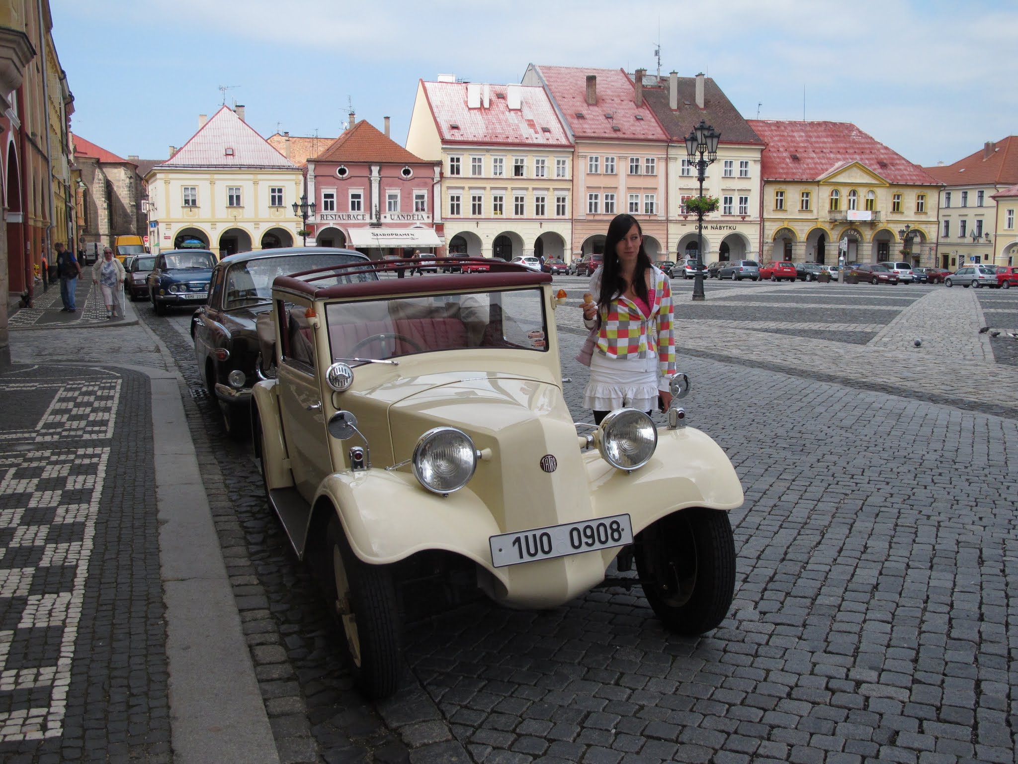 Album image copied from https://lh3.googleusercontent.com/-z6zk7vTBstM/VYvaerLXwGI/AAAAAAABfxI/H6DGQsJlG3c0uDh5LkYAHUb0ifLSV3yOwCLABGAYYCw/s0-U-I/IMG_5717.JPG