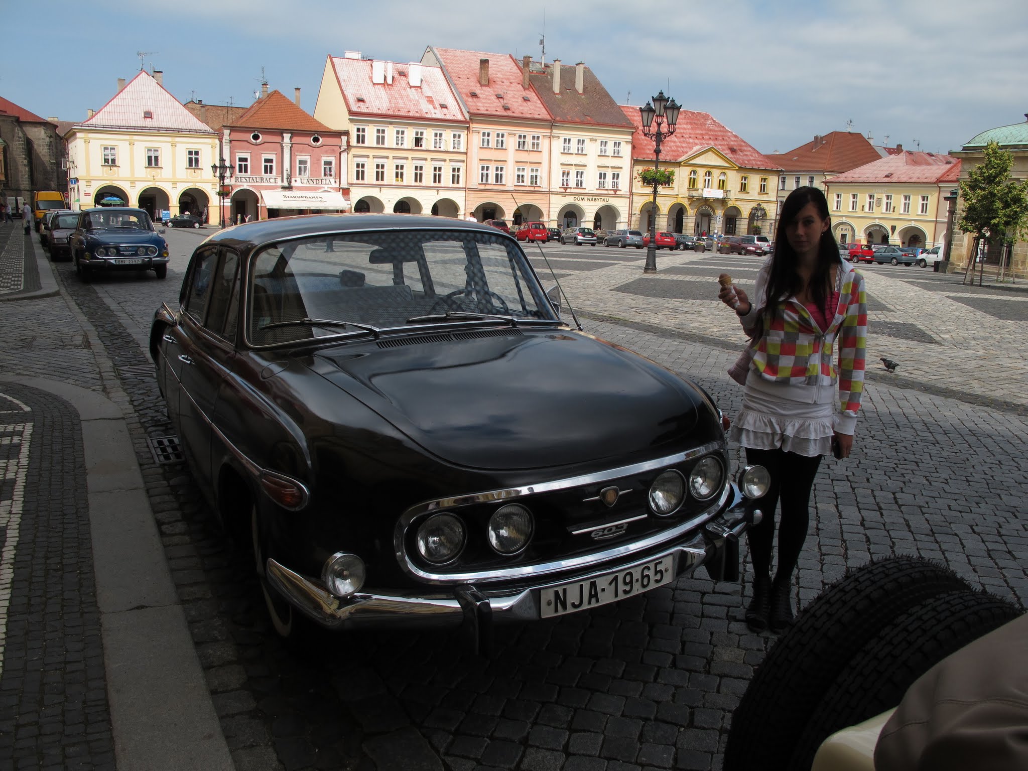 Album image copied from https://lh3.googleusercontent.com/-usdL7GbZ8MA/VYvafkFQLGI/AAAAAAABfxI/CFPvBovajZgLcoHrUaj8TRTiWU4a-xNTgCLABGAYYCw/s0-U-I/IMG_5718.JPG