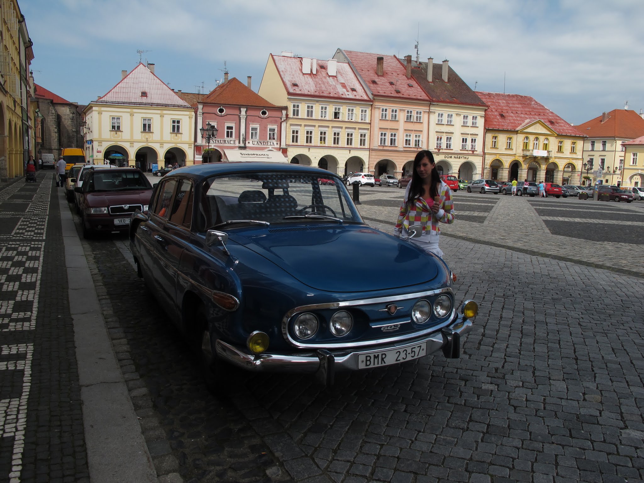 Album image copied from https://lh3.googleusercontent.com/-7mfaqXZ4TnY/VYvagxKcTfI/AAAAAAABfxI/1llkxLS6ro4dYqD-NwR3jc9DH2rayO-aQCLABGAYYCw/s0-U-I/IMG_5719.JPG