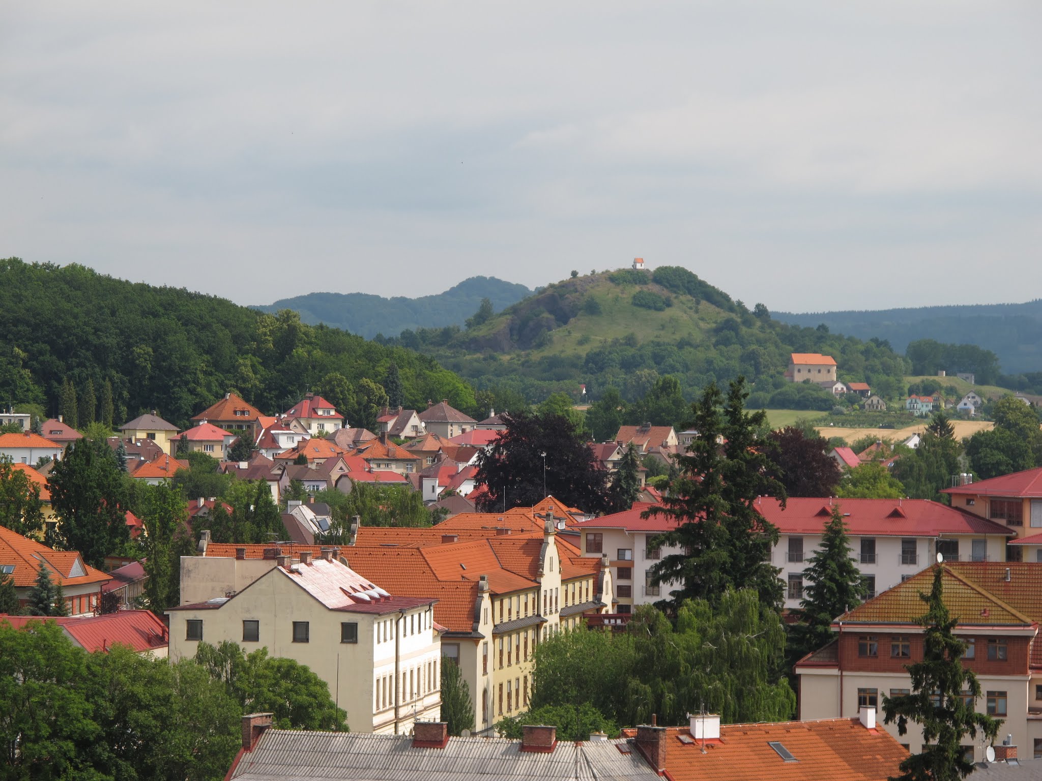 Album image copied from https://lh3.googleusercontent.com/-ieEF-YBM32I/VYvavk4RmLI/AAAAAAABfmk/ZMyjTf8P5iU1-C3gpCBTQAPsHU3Nu8-9gCLABGAYYCw/s0-U-I/IMG_5733.JPG