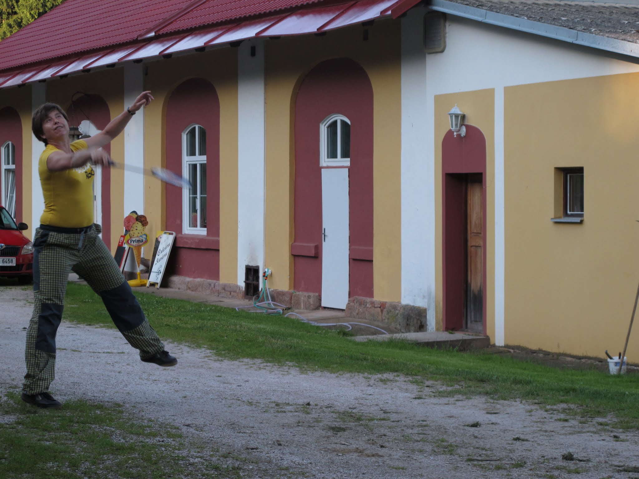 Album image copied from https://lh3.googleusercontent.com/-4nca5Ir2dlw/VYvdENvBLGI/AAAAAAABft0/z8Cfg3cWcCkt-Kfl-sZeFQ-qo7HTh86bQCLABGAYYCw/s0-U-I/IMG_5819.JPG