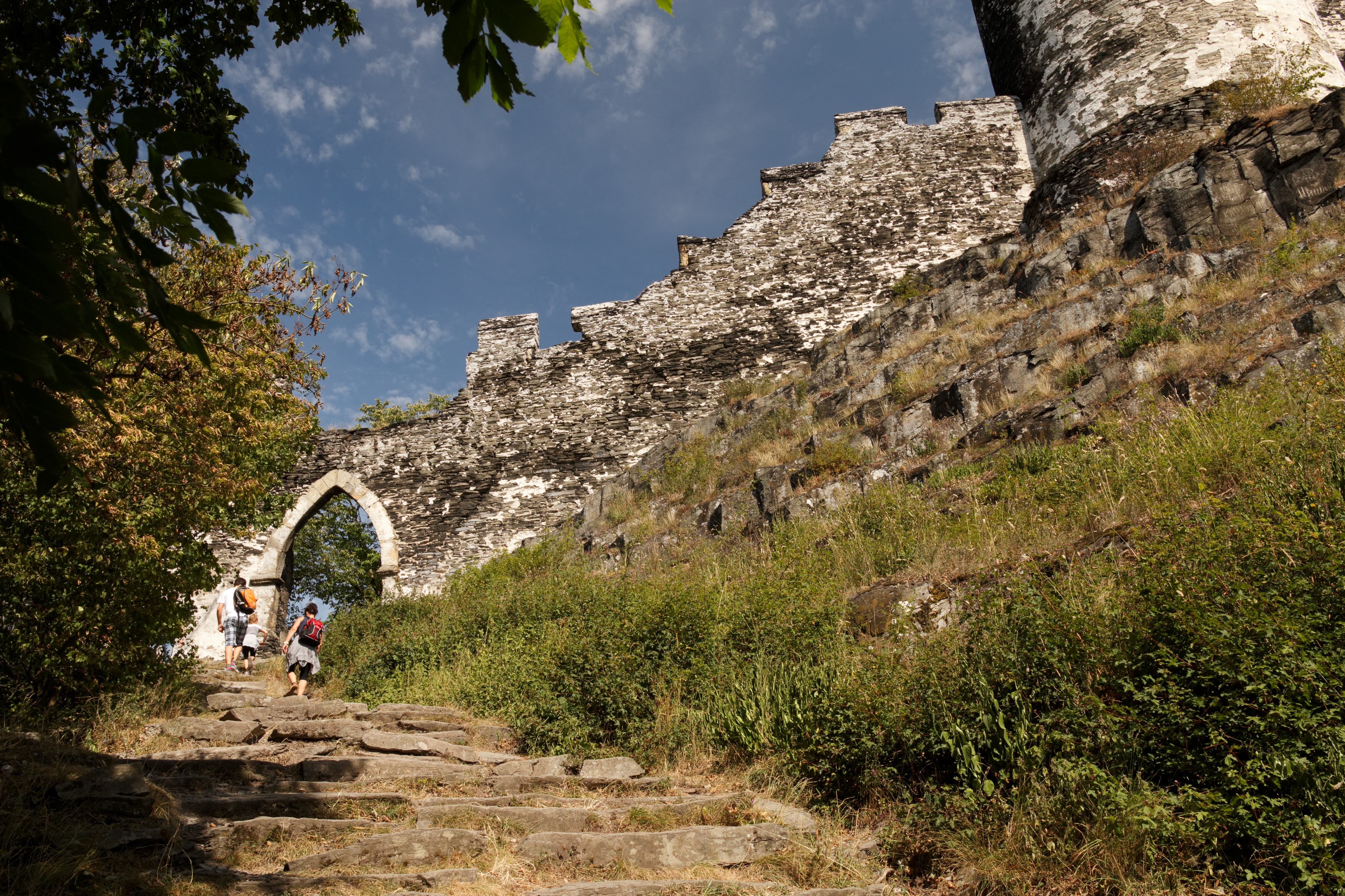 Album image copied from https://lh3.googleusercontent.com/-xPE9l81bq34/Vem9GJ2yqVI/AAAAAAACSiA/XFje-9Bs1FkoUY-LeN9yvdRJMnxj8yfDwCJoC/w4897-h3264/IMG_5876.CR2