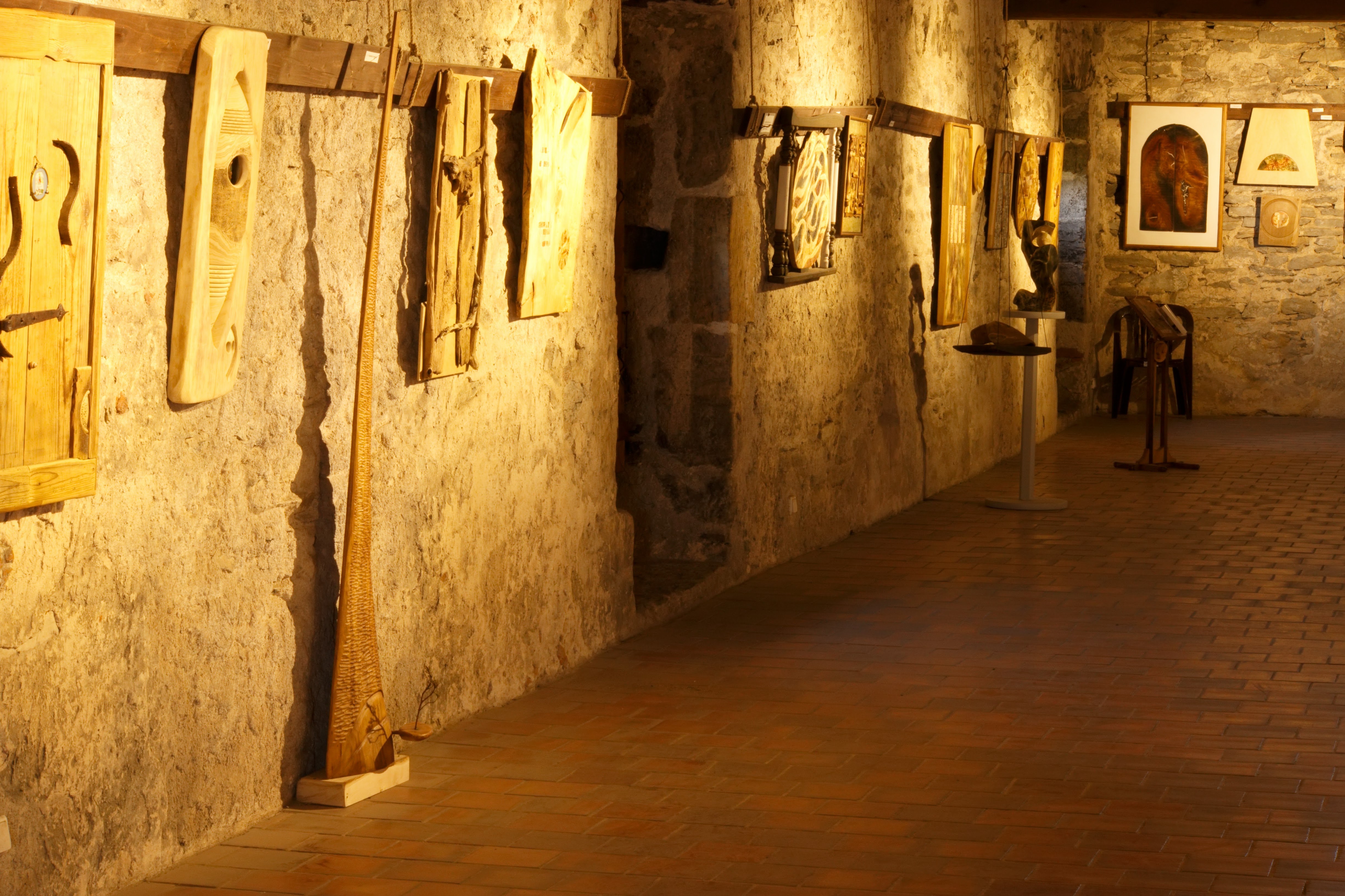 Album image copied from https://lh3.googleusercontent.com/-4JSmxFVb994/Vem9GEMJ2BI/AAAAAAACSiA/RXGquCDn-18gFgq3N5hbjj644oNi7GQwACJoC/w4897-h3264/IMG_5883.CR2