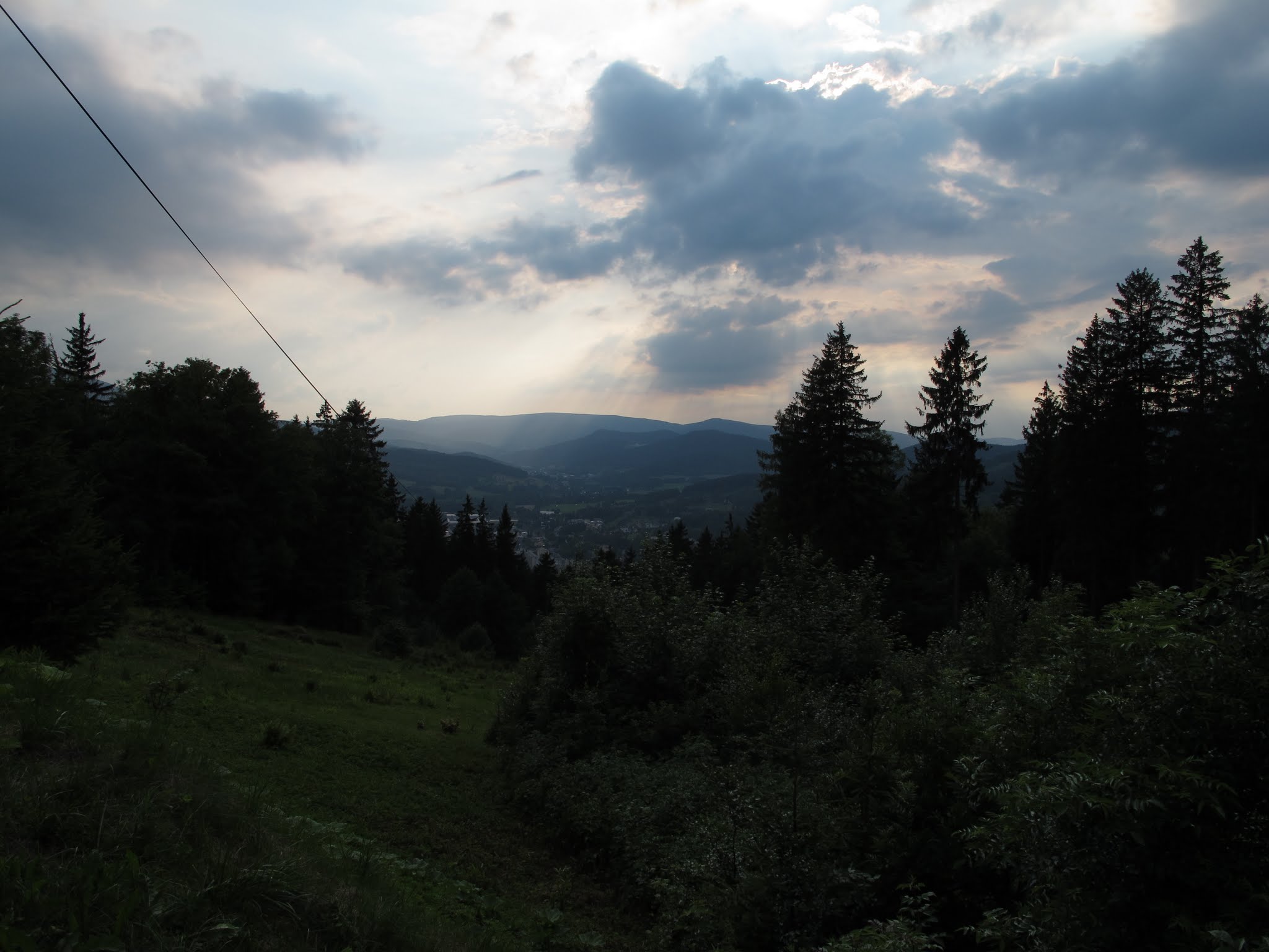 Album image copied from https://lh3.googleusercontent.com/-jlaqZEozNCg/VYvU1_zmFHI/AAAAAAABfU4/O9nwfio6pHo/w2048-h1536/IMG_6410.JPG