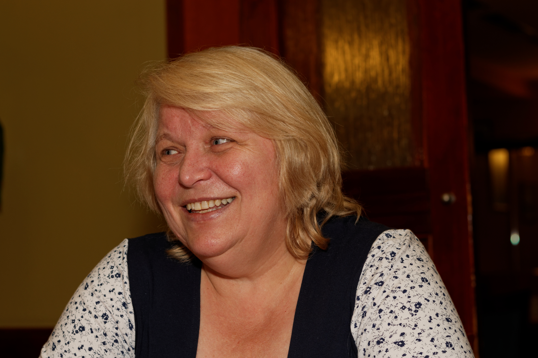 Album image copied from https://lh3.googleusercontent.com/-STGe1167Ylg/VhQWo-zL87I/AAAAAAAB6_0/E63vkVP57MIKYs0KebQKpN8lZApqVaIVQCLABGAYYCw/s0-U-I/IMG_6594_DxO_web.jpg