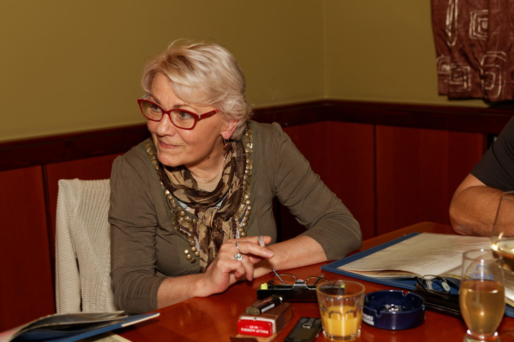 Album image copied from https://lh3.googleusercontent.com/-EEb_9smlLMM/VhQXnee449I/AAAAAAAB6_0/Wap1fhFfe-Ucim1eiDn9apI32-DI9QrZACLABGAYYCw/s0-U-I/IMG_6619_DxO_web.jpg