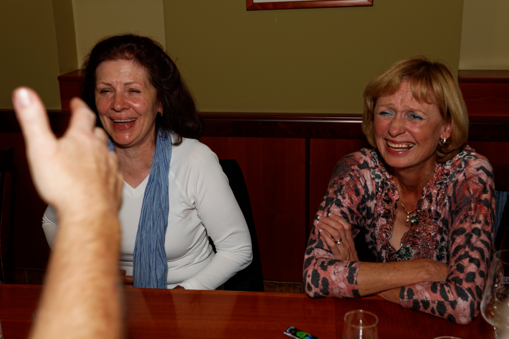 Album image copied from https://lh3.googleusercontent.com/-hSCvi3bApE4/VhQY7Z0bgLI/AAAAAAAB6_0/Rx-73_7LNugbJ63dpy3Alzjniq6EW44DgCLABGAYYCw/s0-U-I/IMG_6637_DxO_web.jpg