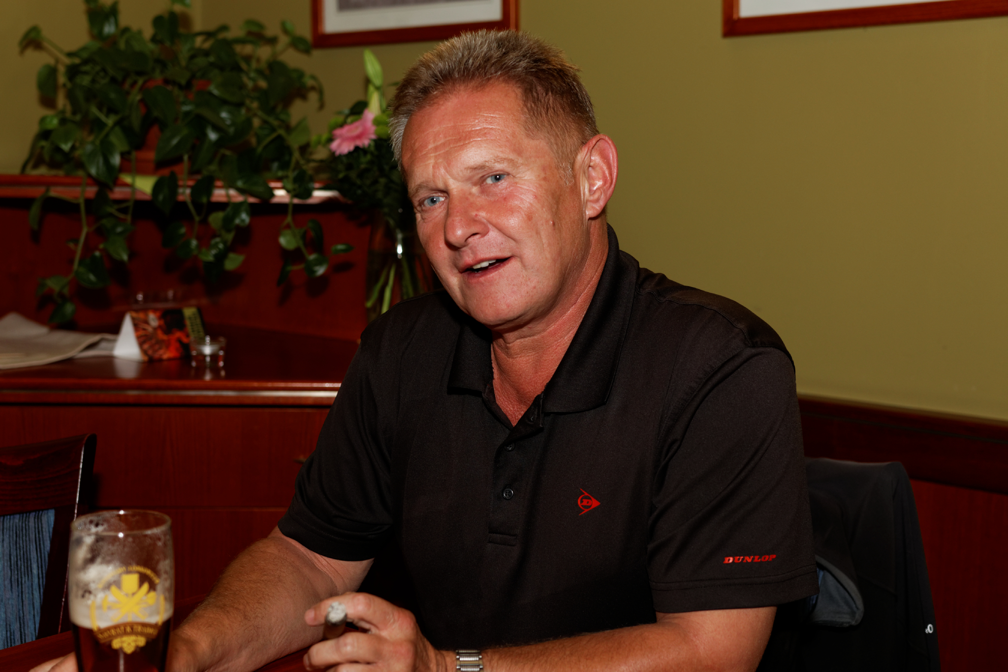 Album image copied from https://lh3.googleusercontent.com/-6TscHoKtWmI/VhQZcVNpTvI/AAAAAAAB6_0/gWua6RRD_AcS3ujqG8Ztkyo_fPJKBF7gACLABGAYYCw/s0-U-I/IMG_6643_DxO_web.jpg