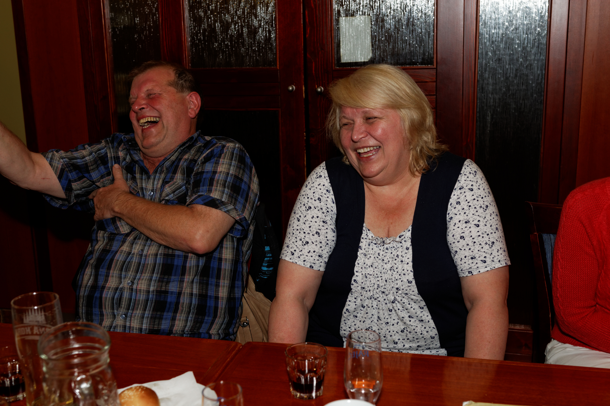 Album image copied from https://lh3.googleusercontent.com/-lAJVuC4ApJ0/VhQZxsajZLI/AAAAAAAB6_0/0ka2V_gVOMMS4VgG-mJ_x0yLf69ygxHTACLABGAYYCw/s0-U-I/IMG_6648_DxO_web.jpg