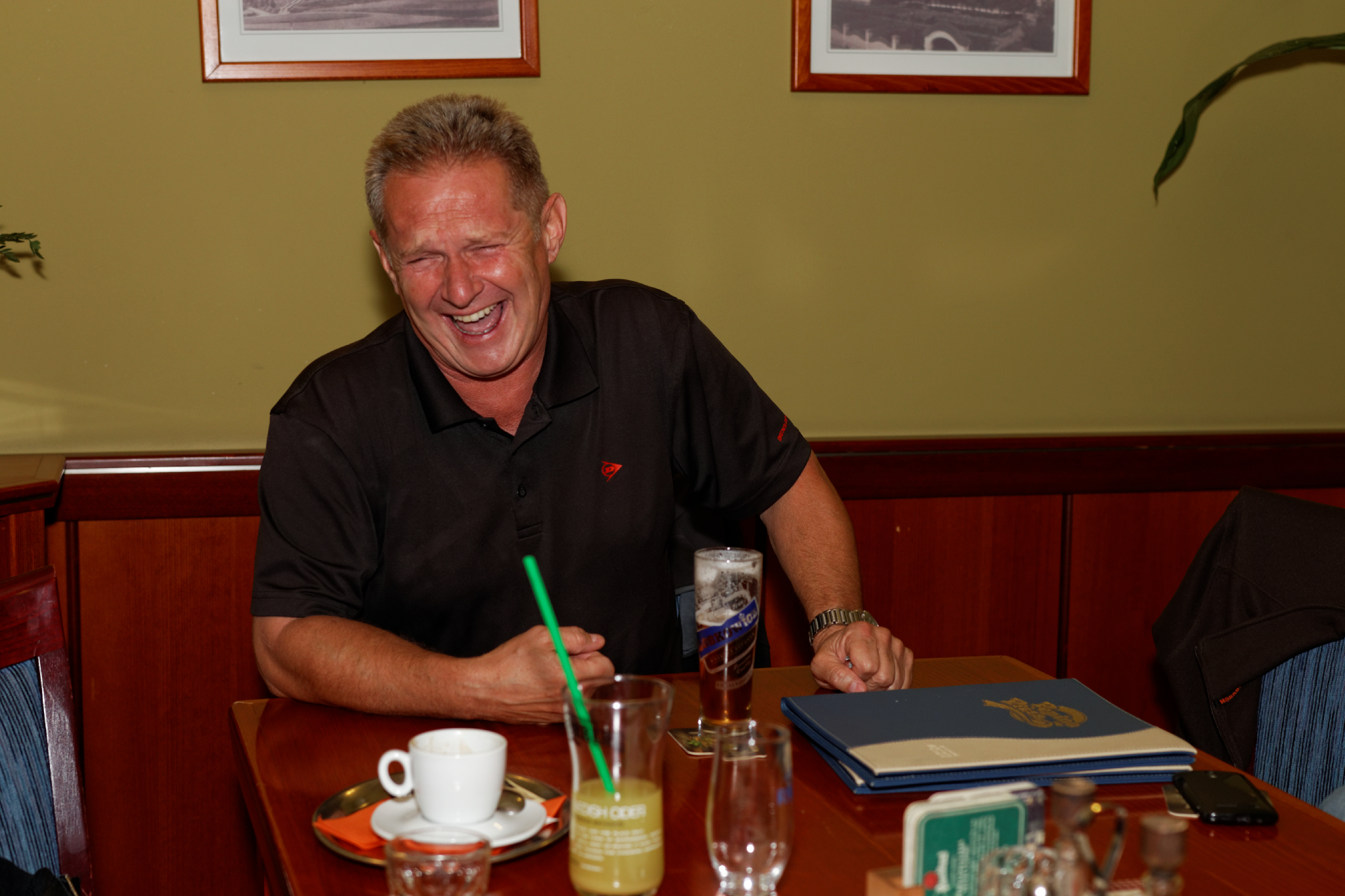 Album image copied from https://lh3.googleusercontent.com/-4D7WUmIlJTk/VhQZ5c7SwwI/AAAAAAAB6_0/Em9yZx_tvBY8SOGW_O4FpxcetKee73sKwCLABGAYYCw/s0-U-I/IMG_6651_DxO_web.jpg