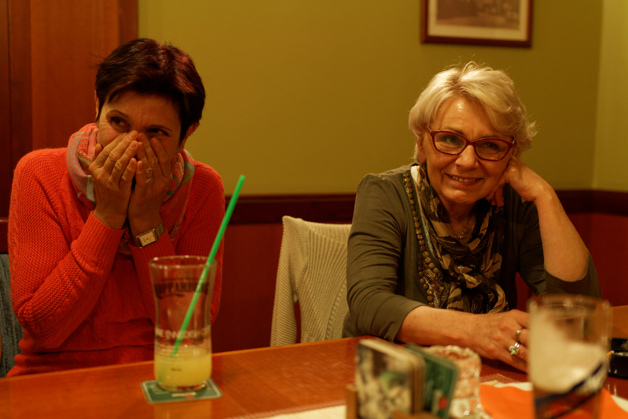 Album image copied from https://lh3.googleusercontent.com/-6tHN698Kj58/VhQafoMmVAI/AAAAAAAB6_0/wrXkshqAyGw7T-fJtFndbfa-y1BWEh8RACLABGAYYCw/s0-U-I/IMG_6660_DxO_web.jpg