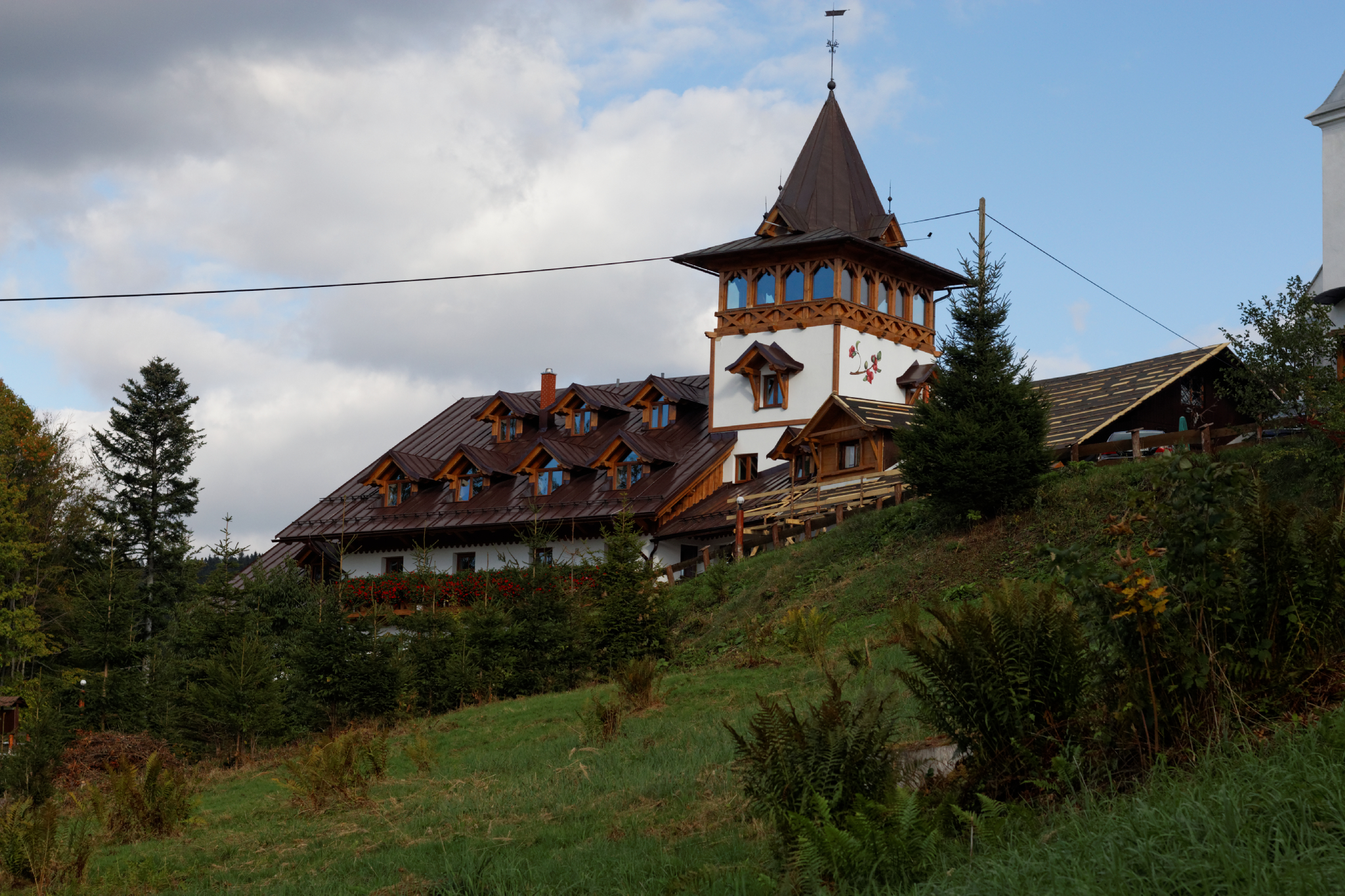 Album image copied from https://lh3.googleusercontent.com/-1SWBPwJ_WyE/VhQikiZ-vSI/AAAAAAAB9pU/m1z1JpffxgwvzUQU3YJ6zSoVky0skSm5QCLABGAYYCw/s0-U-I/IMG_6764_DxO_web.jpg