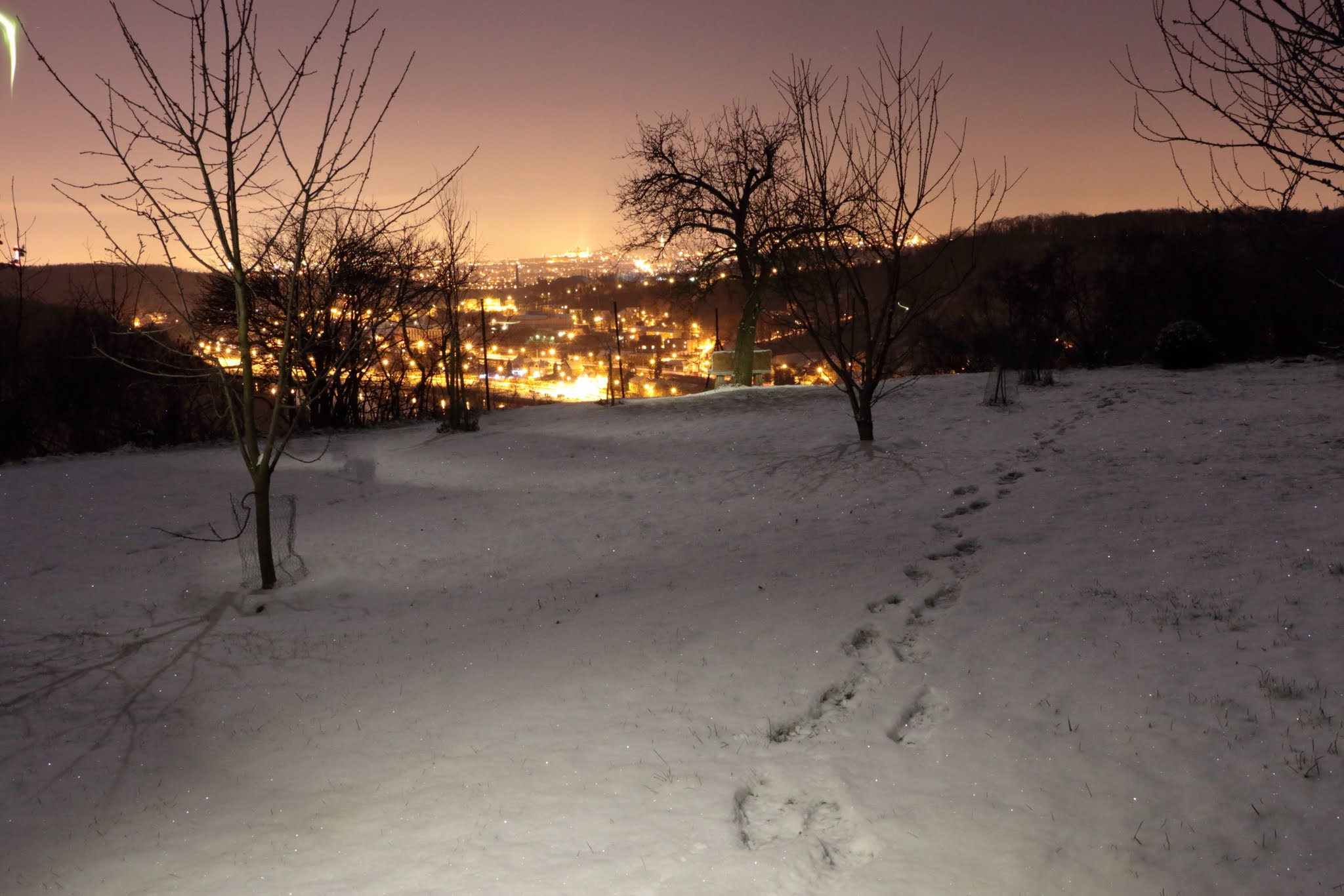 Album image copied from https://lh3.googleusercontent.com/-Aa-x9TtEHyU/VKL5yiuSC7I/AAAAAAAAbyg/uUyyEMIpo1Ui40siVUoGfWbE_RBnHKczwCLABGAYYCw/s0-U-I/IMG_8509.JPG